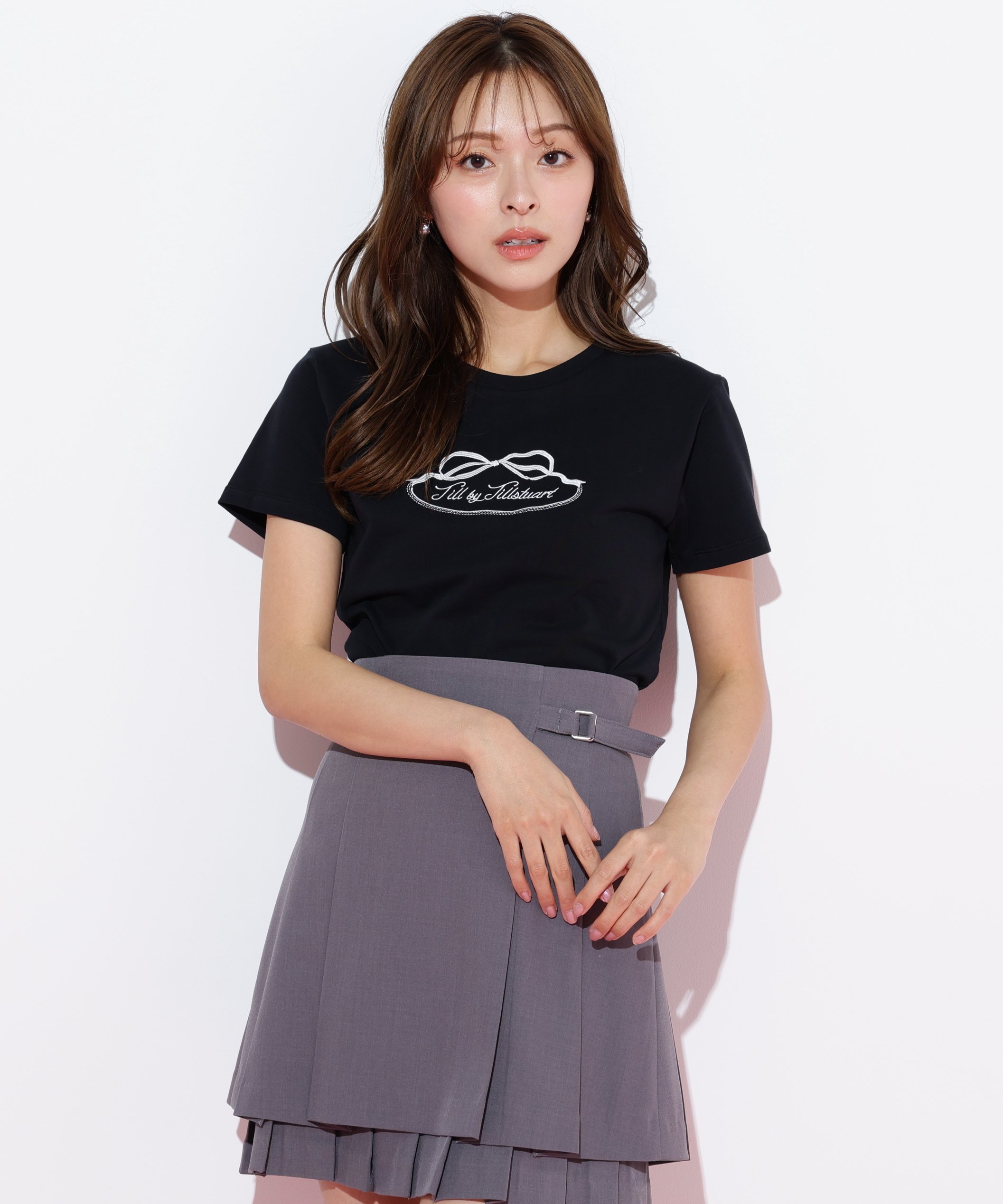 ★韓国の人気★【JILLSTUART】★NEWYORK JEANS 半袖 Tシャ.ツ★ 楽天市場】ジルスチュアート(Tシャツ・カットソー|トップス
