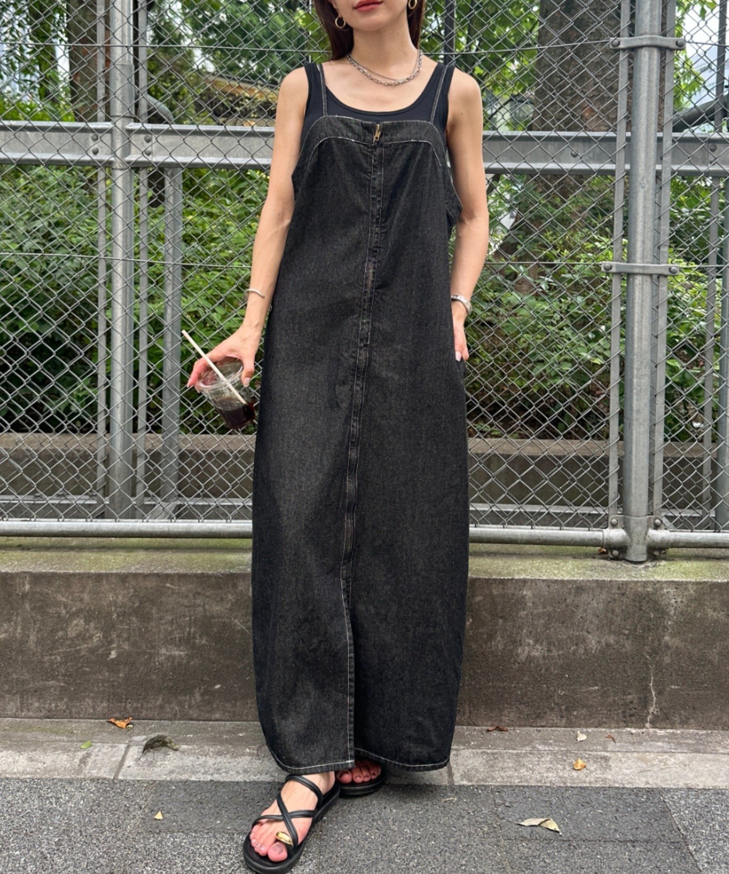 MYMOOD. 【高身長さん / LONGサイズあり】フロントジップデニムロングジャンバースカート アウトフィッターラボ ワンピース・ドレス ワンピース ブルー ブラック【送料無料】