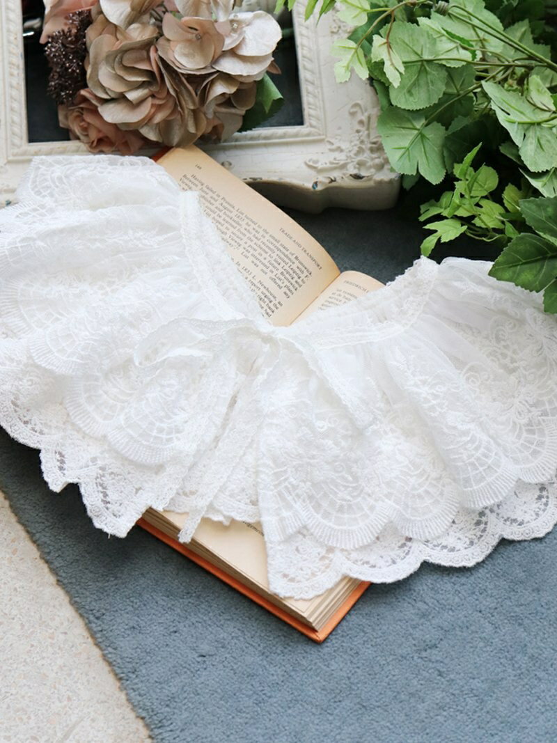 【SALE／50%OFF】axes femme (W)フラワーレース付け襟 アクシーズファム ファッション雑貨 付け襟 ホワイトのサムネイル