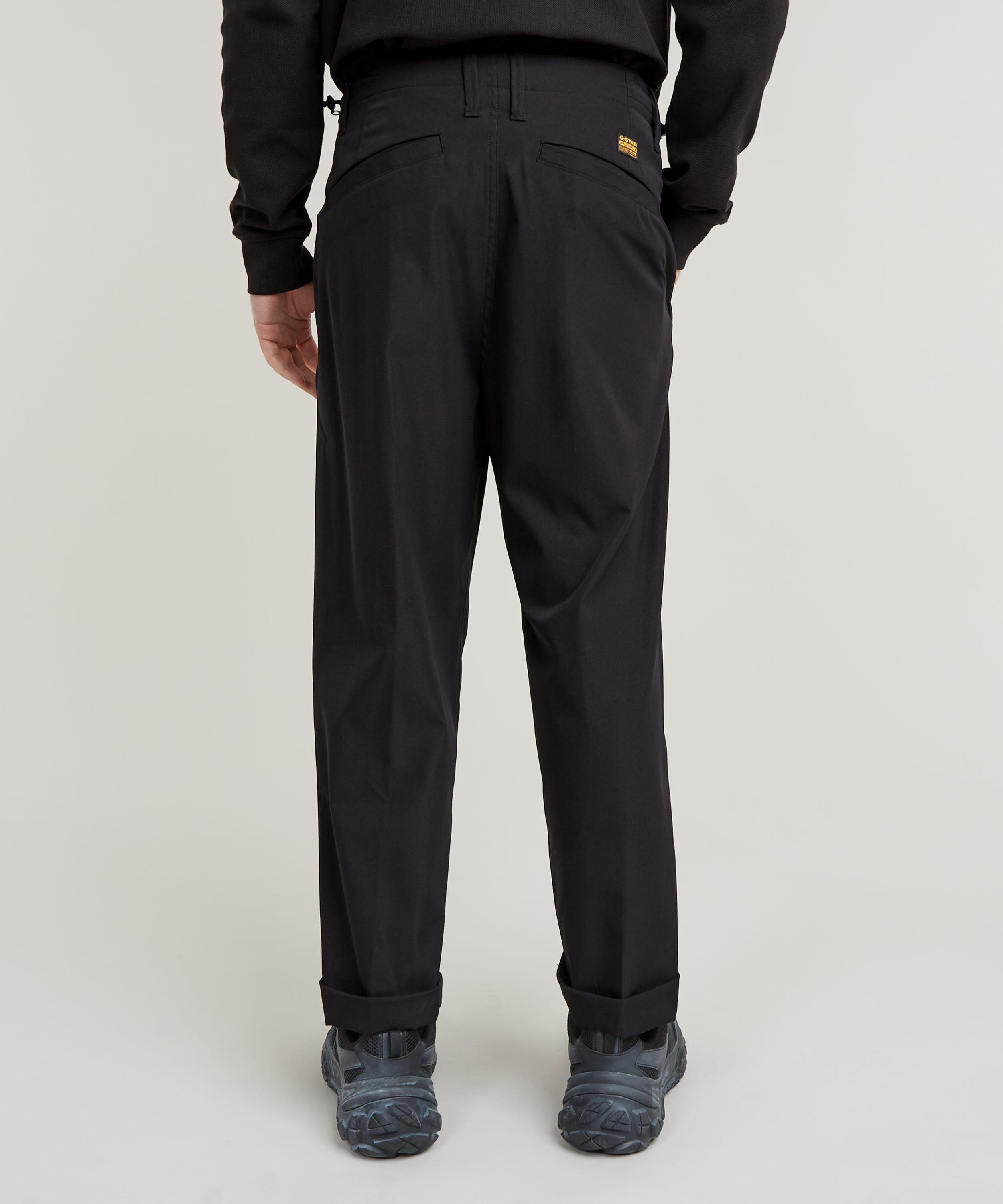 【公式ショップ】PLEATED TECH CHINO RELAXED/撥水加工リラックスプリーツチノパンツ/テックパンツ ジースターロゥ パンツ チノパンツ ブラック