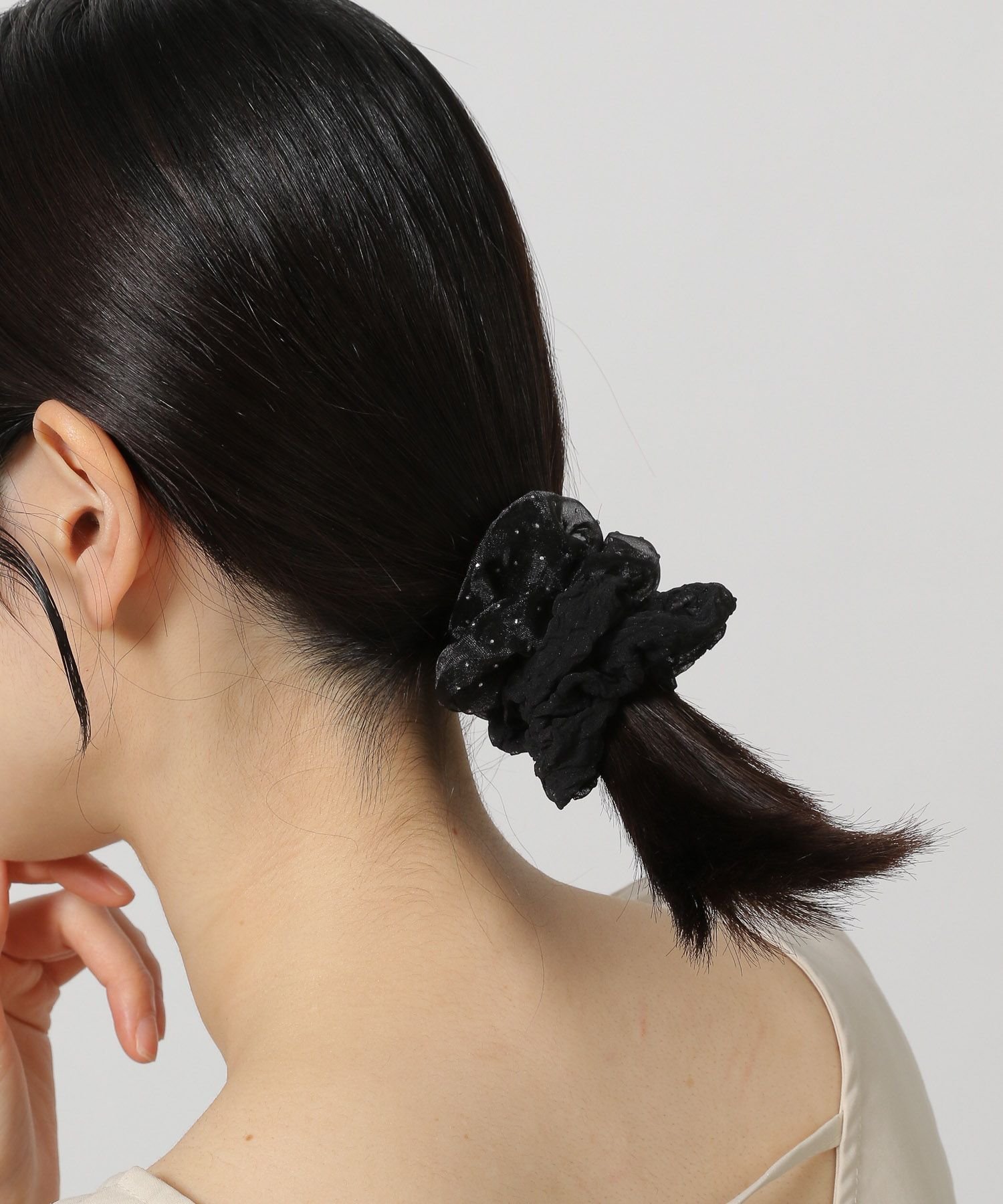 LAKOLE シアーシュシュ2点セット ラコレ ヘアアクセサリー ヘアゴム ホワイト ブラ...