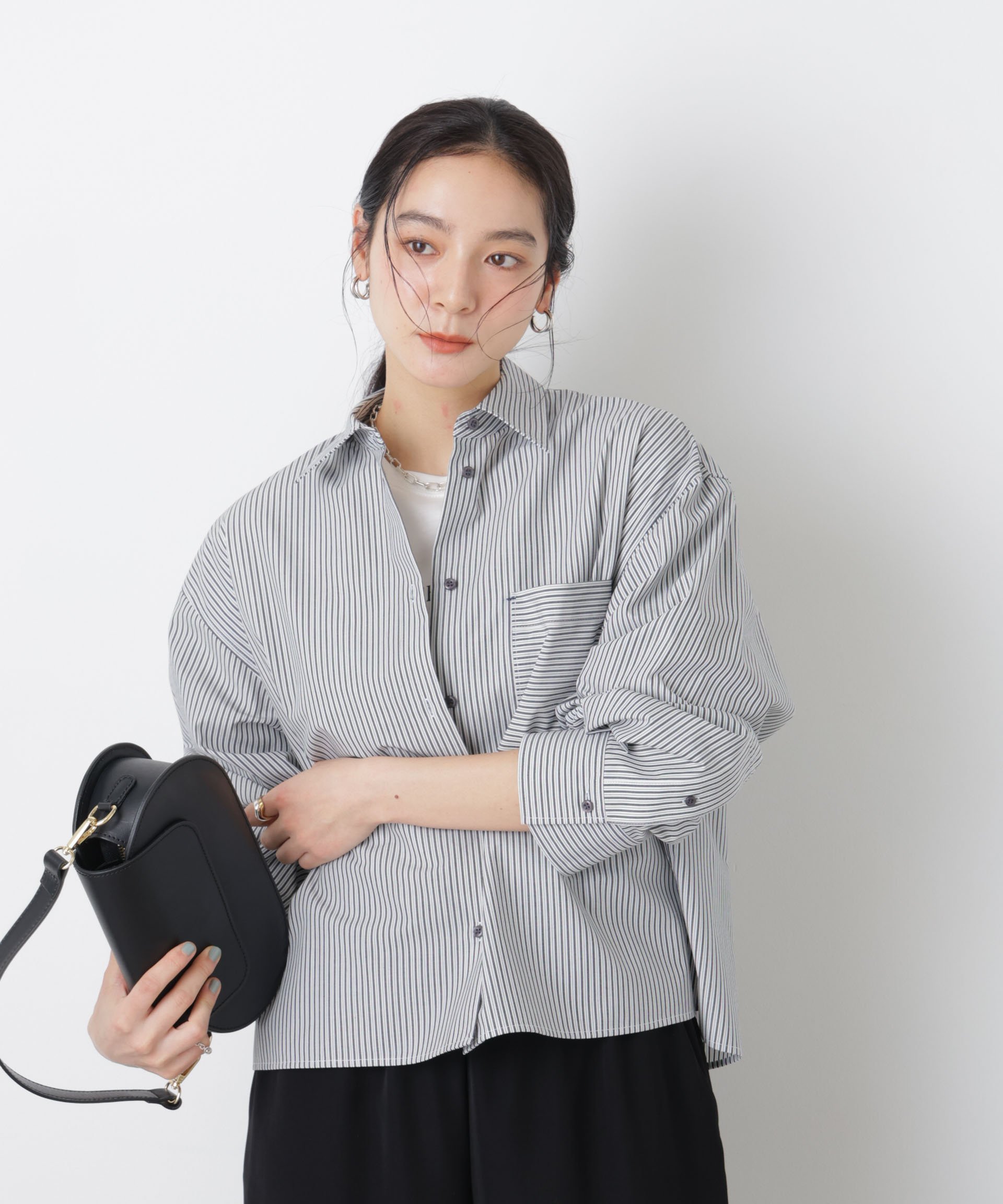 【SALE／35%OFF】NANO universe ワイドショートポケットシャツ ナノユニバース トップス シャツ・ブラウス ブラック ブルー【送料無料】 stylife-15500732 Rakuten Fashion サンプル画像3