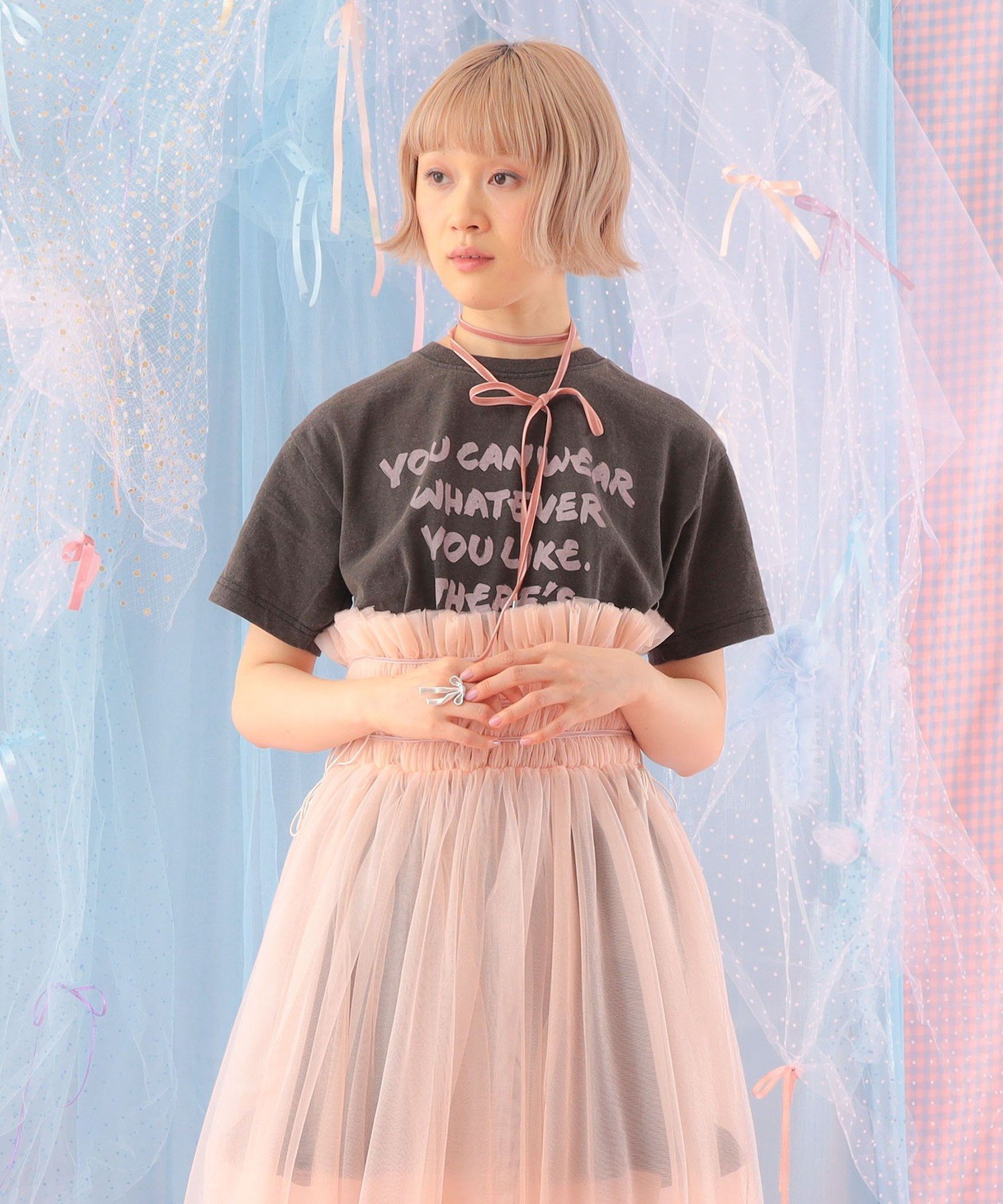 CAROLINA GLASER メッセージ Tシャツ 旅行 主役トップス 映え 大人ガーリー カロリナ グレイサー トップス カットソー・Tシャツ ブラック ホワイト【送料無料】