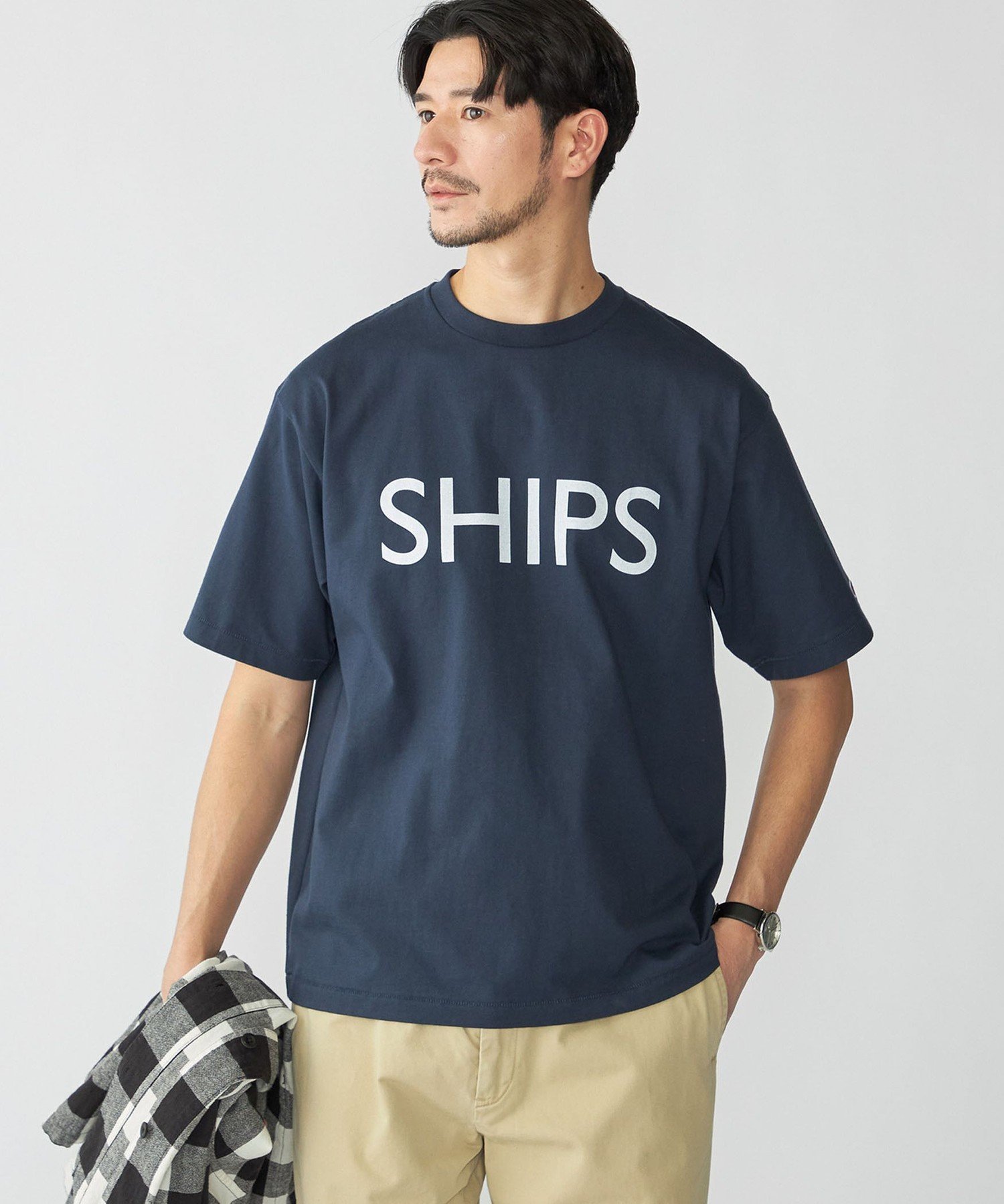 【SALE／40%OFF】SHIPS MEN 【SHIPS別注】Champion: SHIPS ロゴ プリント Tシャツ シップス トップス カットソー・Tシャツ ネイビー グレー ブルー ホワイト【送料無料】