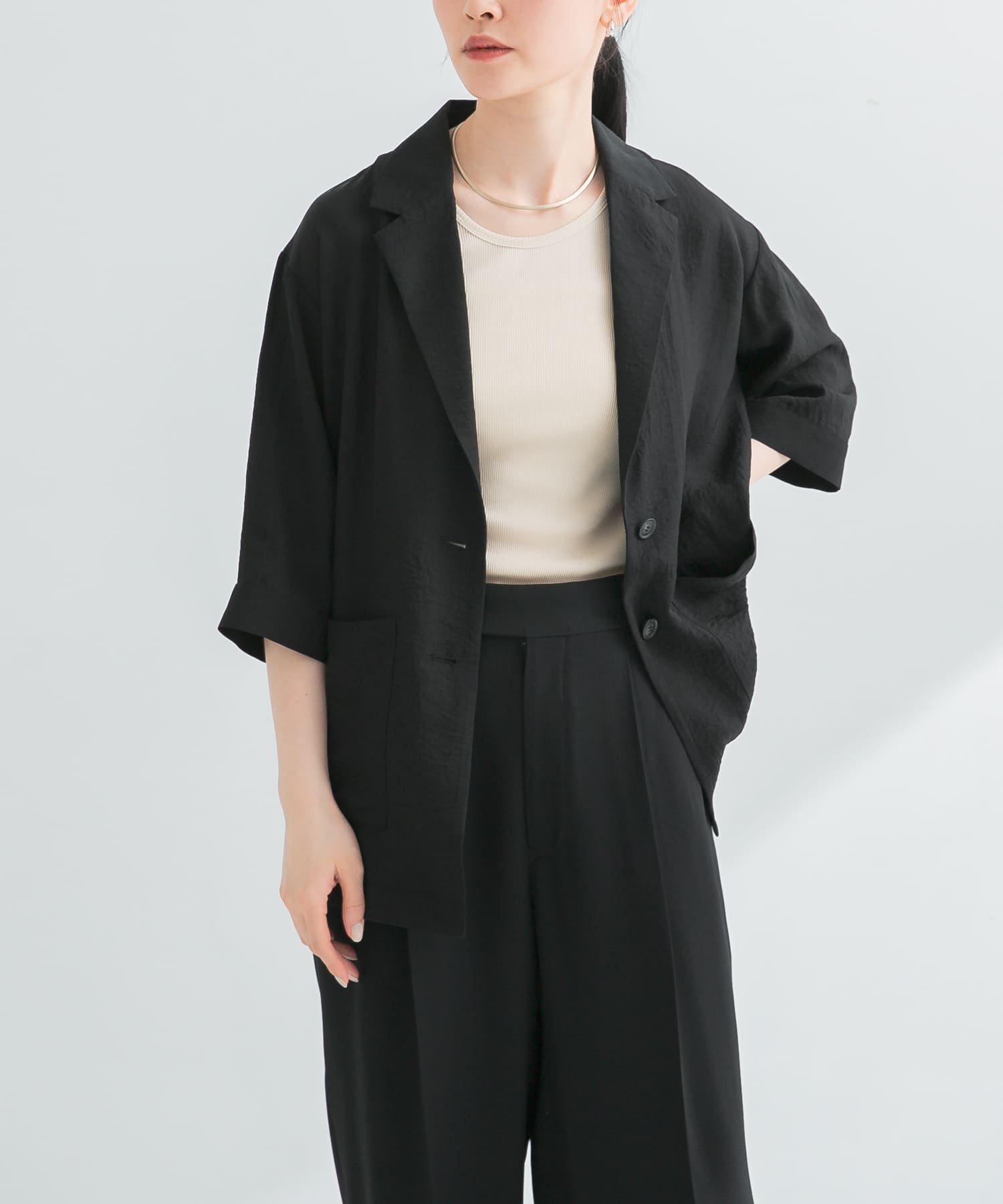 【SALE／30%OFF】URBAN RESEARCH 『接触冷感』Naiaアセテートハーフスリーブジャケット アーバンリサーチ ジャケット・アウター テーラードジャケット・ブレザー ブラック ホワイト【送料無料】のサムネイル