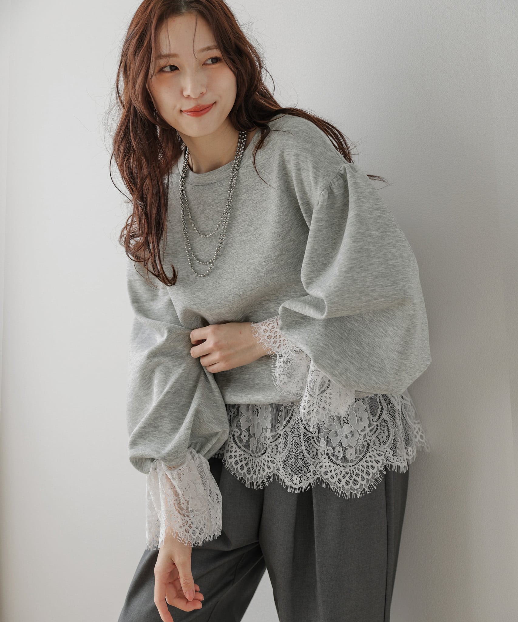 La-gemme レースデザイン プルオーバー ラジュール トップス カットソー・Tシャツ グレー ホワイト ブラック
