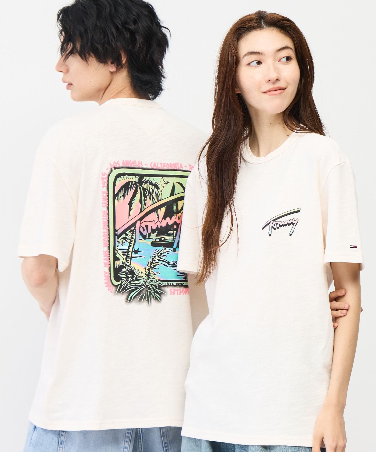 TOMMY JEANS ユニセックス リラックスフィットノベルティショートスリーブTシャツ トミーヒルフィガー トップス カットソー・Tシャツ ホワイト ピンク グレー【送料無料】