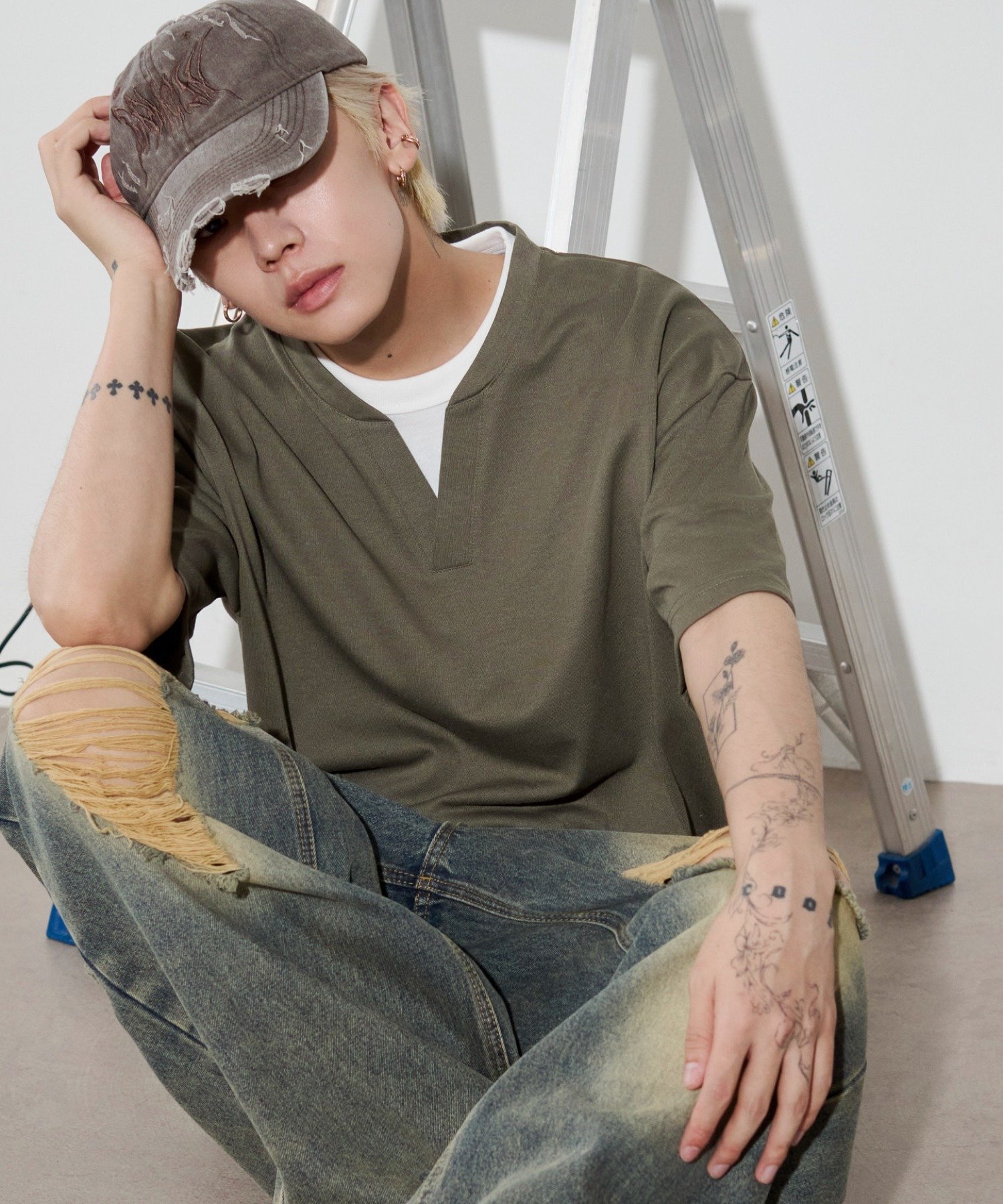 MEN'S キーネックフェイクレイヤードT(SS) ウィゴー トップス カットソー・Tシャツ ブラック カーキグリーン