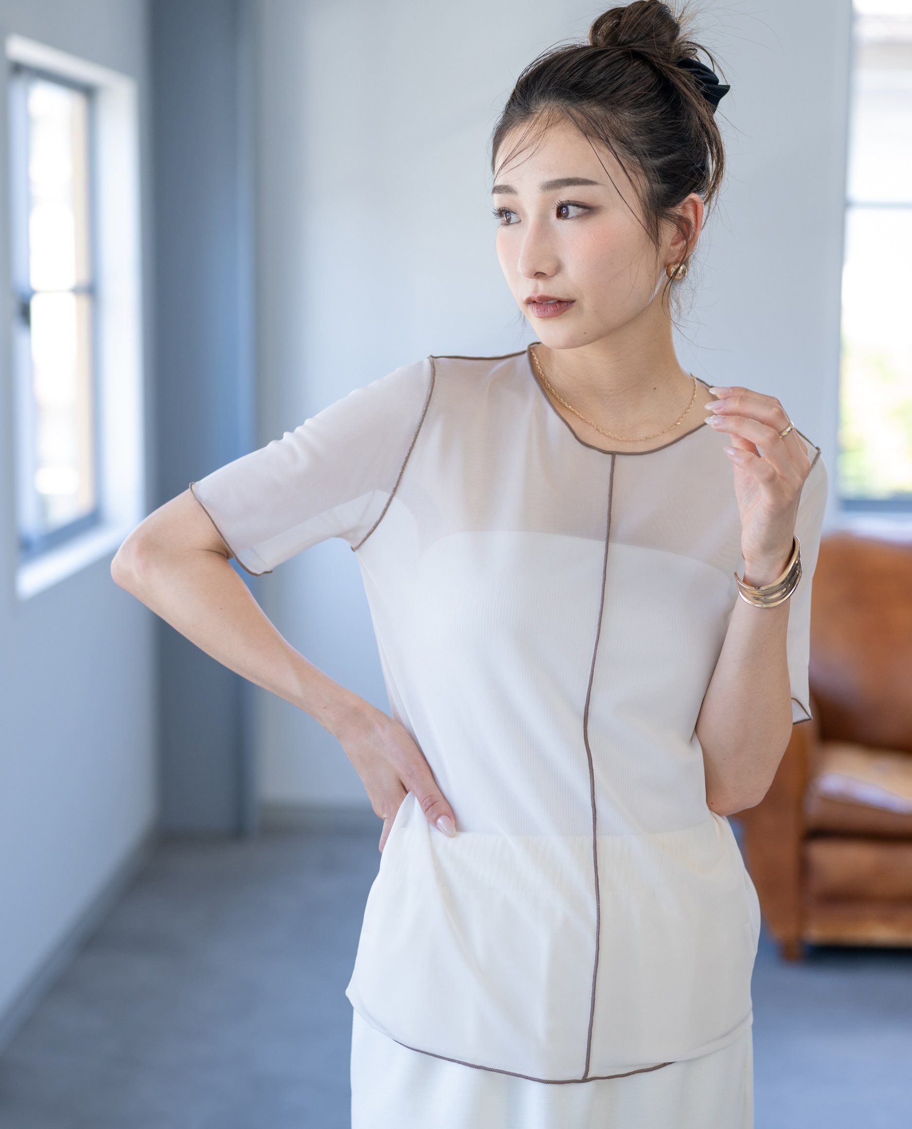YEVS シアー メロウ配色 半袖トップス 大人きれいめ レディース イーブス トップス カットソー・Tシャツ ブラック ホワイト ブルー