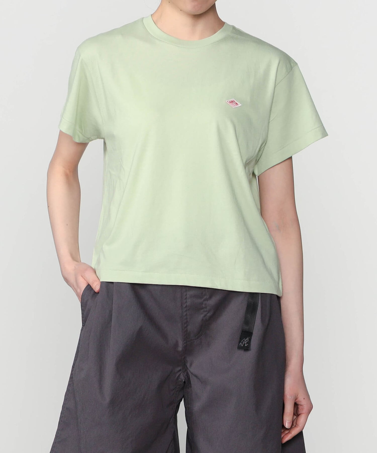 Bshop DANTON ｜ クルーネックTシャツ SOLID WOMEN ビショップ トップス カットソー・Tシャツ ホワイト ベージュ