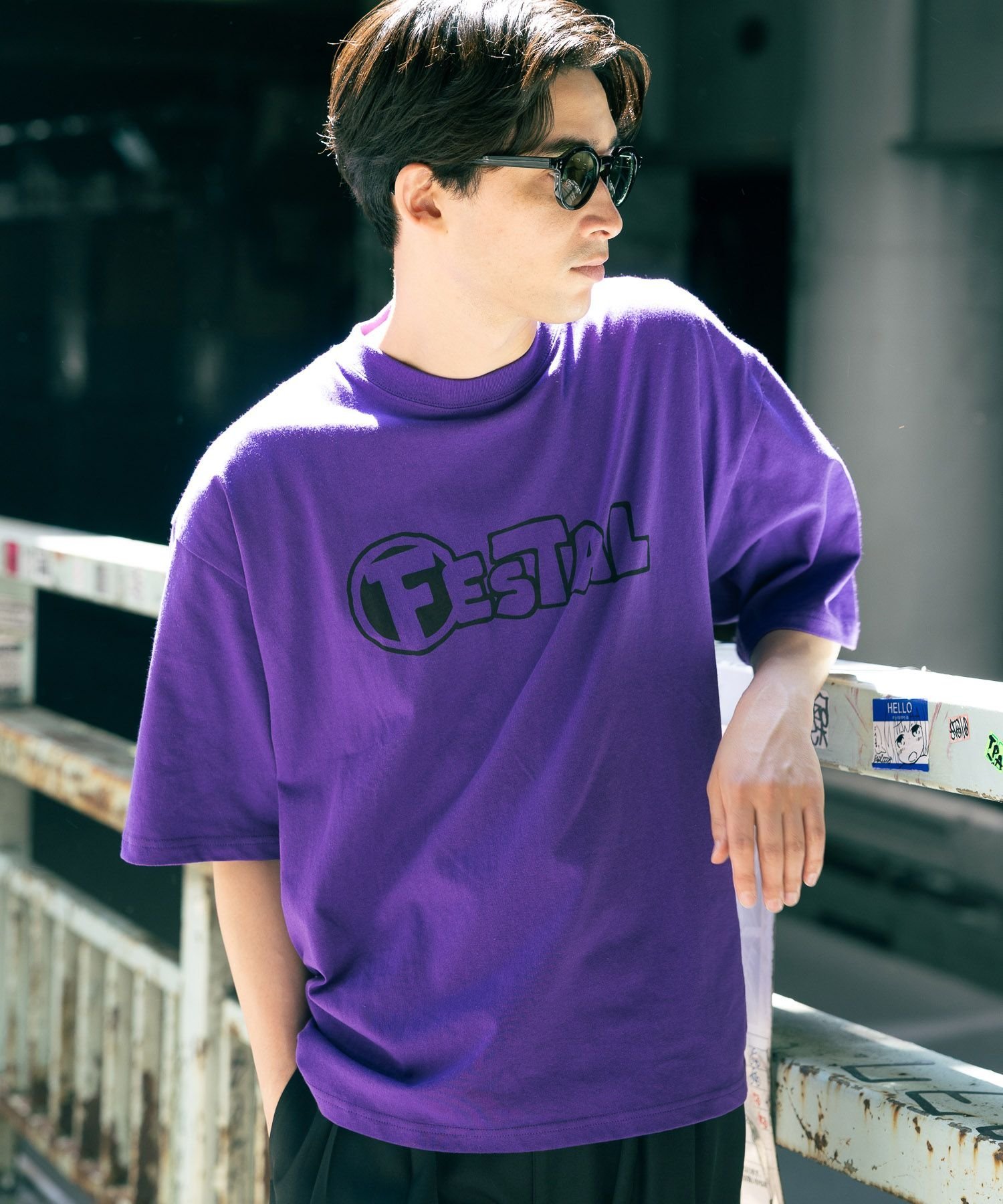 LAKOLE グラフィティTEE ラコレ トップス カットソー・Tシャツ パープル ホワイト ブラック