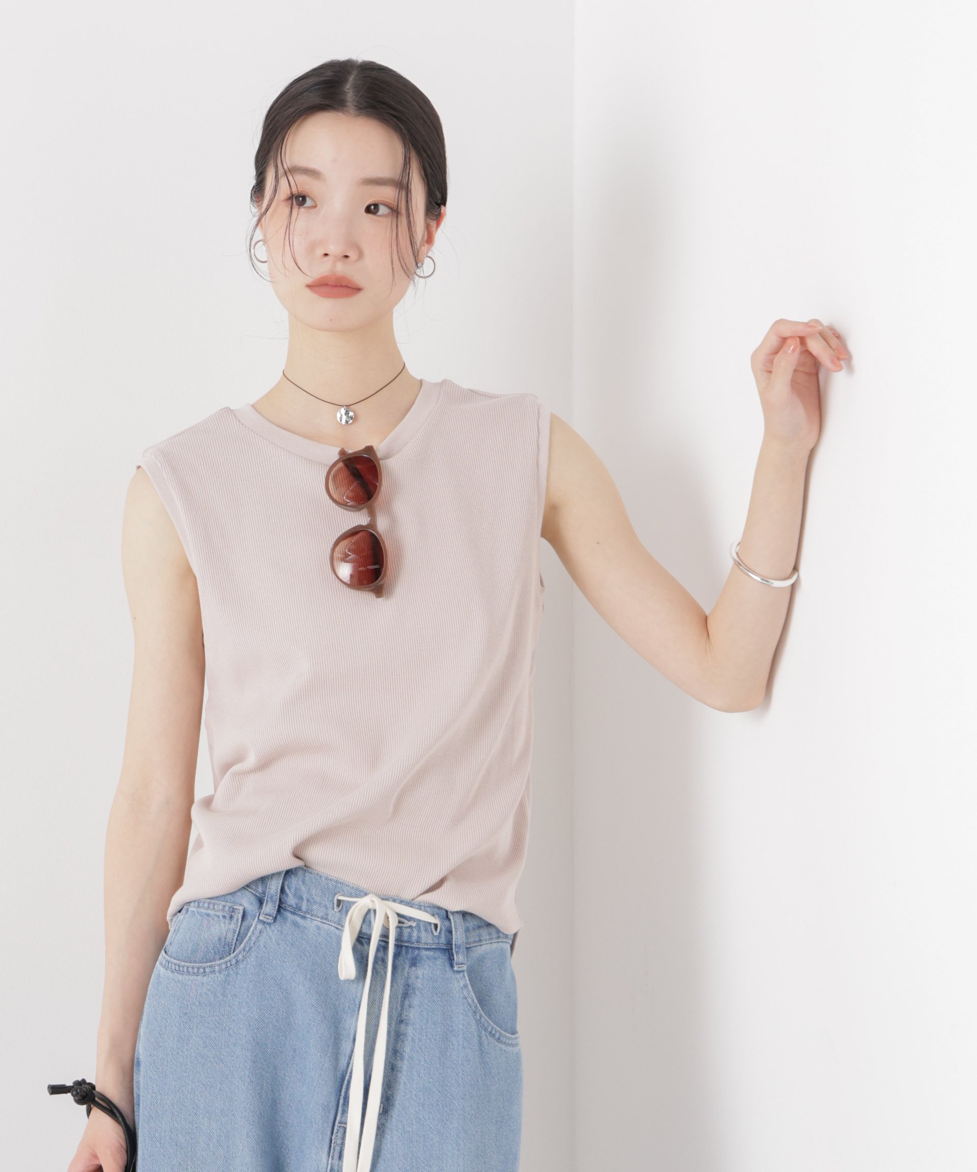 【SALE／20%OFF】NANO universe UVカット抗菌防臭吸水速乾イージーケアノースリーブトップス ナノユニバース トップス カットソー・Tシャツ ホワイト ブラック ベージュ stylife-15630076 Rakuten Fashion サンプル画像3