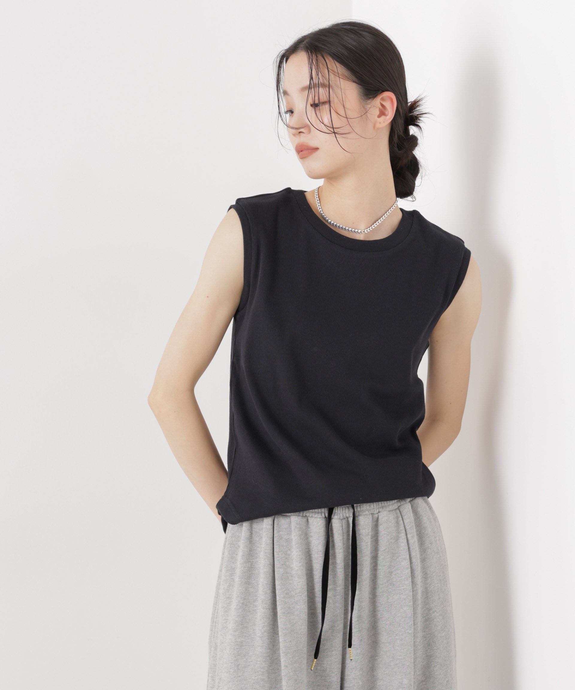 【SALE／20%OFF】NANO universe UVカット抗菌防臭吸水速乾イージーケアノースリーブトップス ナノユニバース トップス カットソー・Tシャツ ホワイト ブラック ベージュ stylife-15630076 Rakuten Fashion サンプル画像2