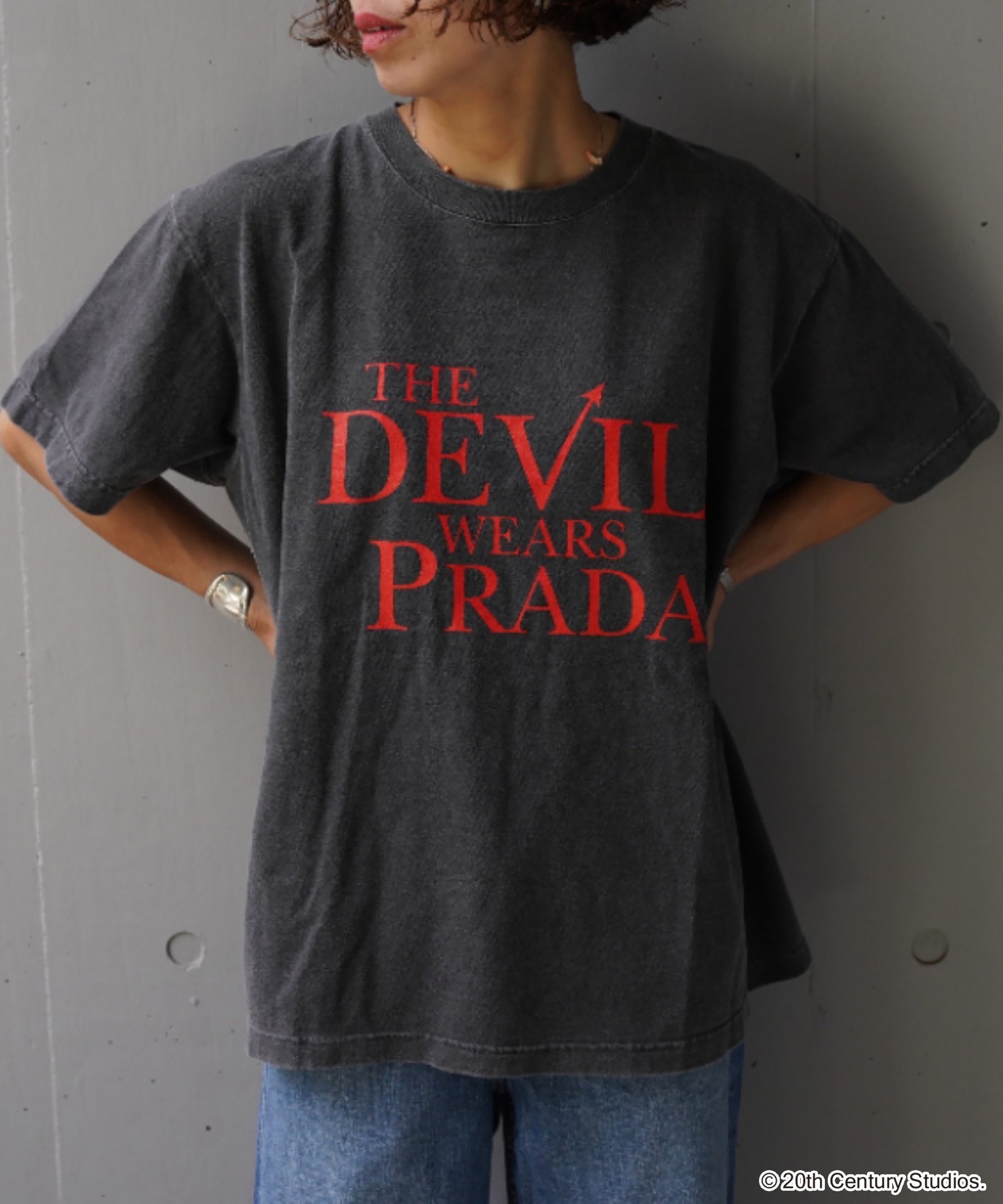GOOD ROCK SPEED (グッドロックスピード) The DEVIL WEARS PRADA/ロゴT ビーセカンド トップス カットソー・Tシャツ ブラック ホワイト