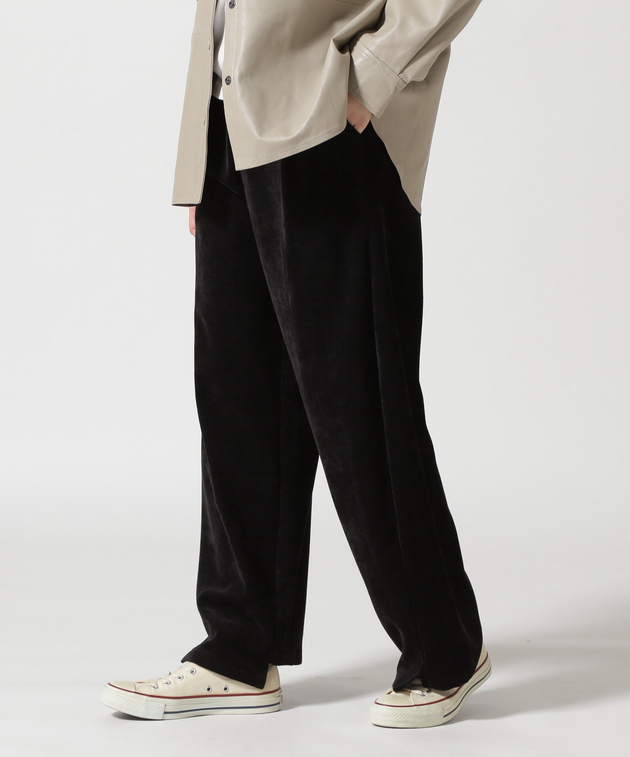 YENN(イエン) MOLE TWILL CURVED PANT ビーセカンド パンツ その他のパンツ ブラウン ブラック