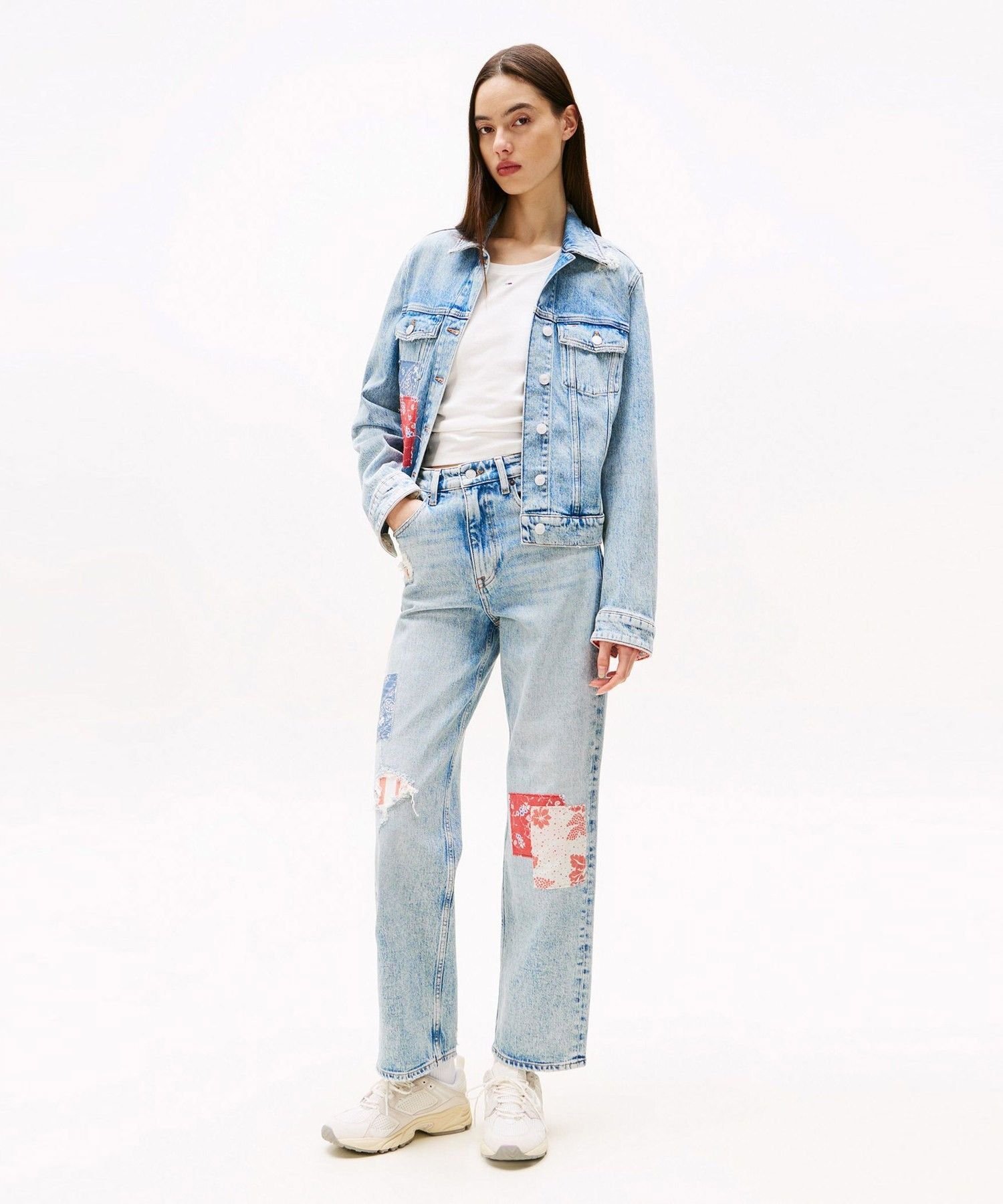 【SALE／50%OFF】TOMMY JEANS ハイウエストスリムストレートジーンズ トミーヒルフィガー パンツ ジーンズ・デニムパンツ ブルー【送料無料】