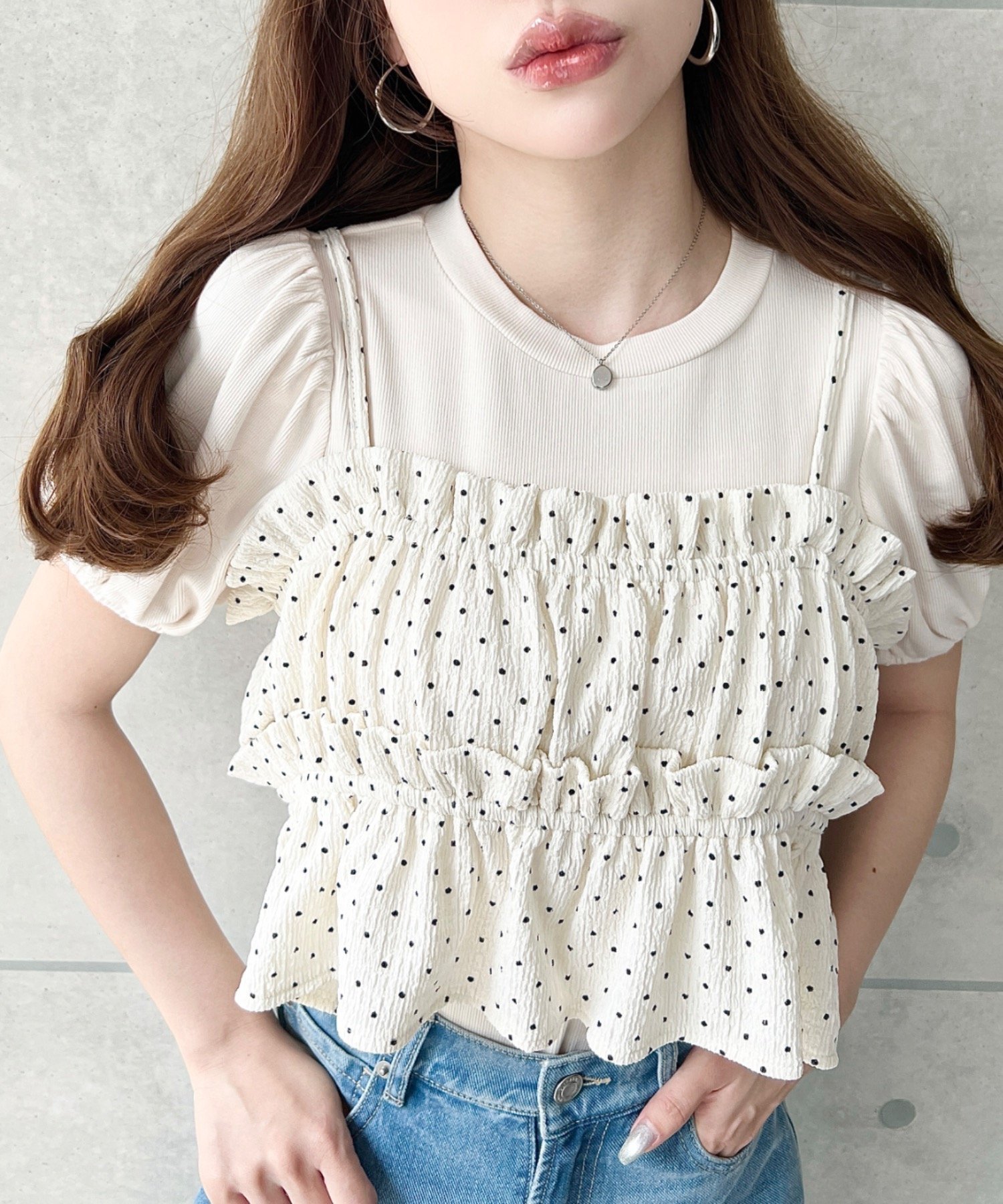 moment+ ドットプリントビスチェセットパフスリーブリブカットソートップス モーメントプラス トップス カットソー・Tシャツ グレー イエロー ホワイト ブラック ネイビー