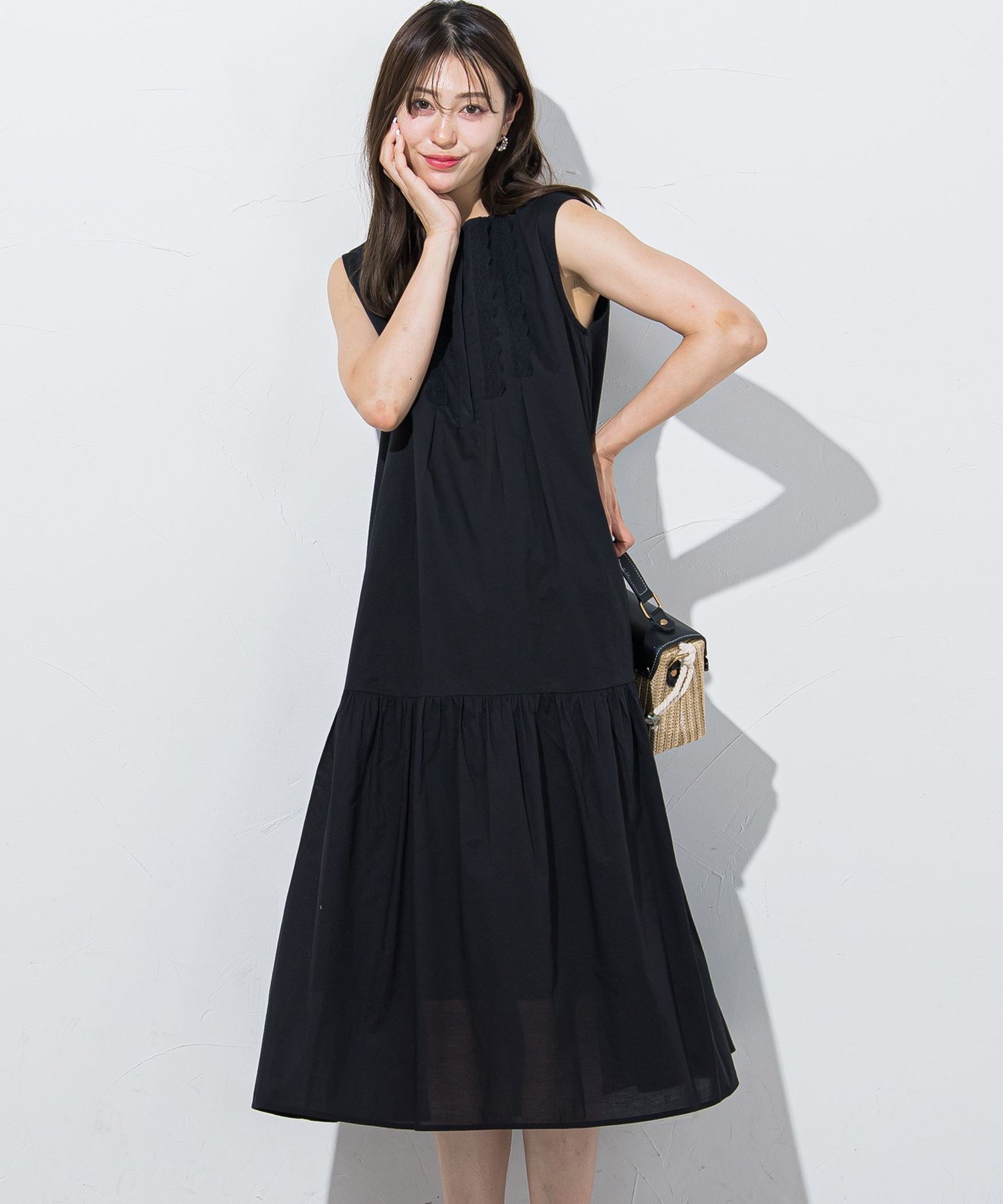 【SALE／15%OFF】QUEENS COURT 【WEB別注】ノースリワンピース≪手洗い可能≫ クイーンズコート ワンピース・ドレス ワンピース ブラック ホワイト ブルー ピンク【送料無料】のサムネイル