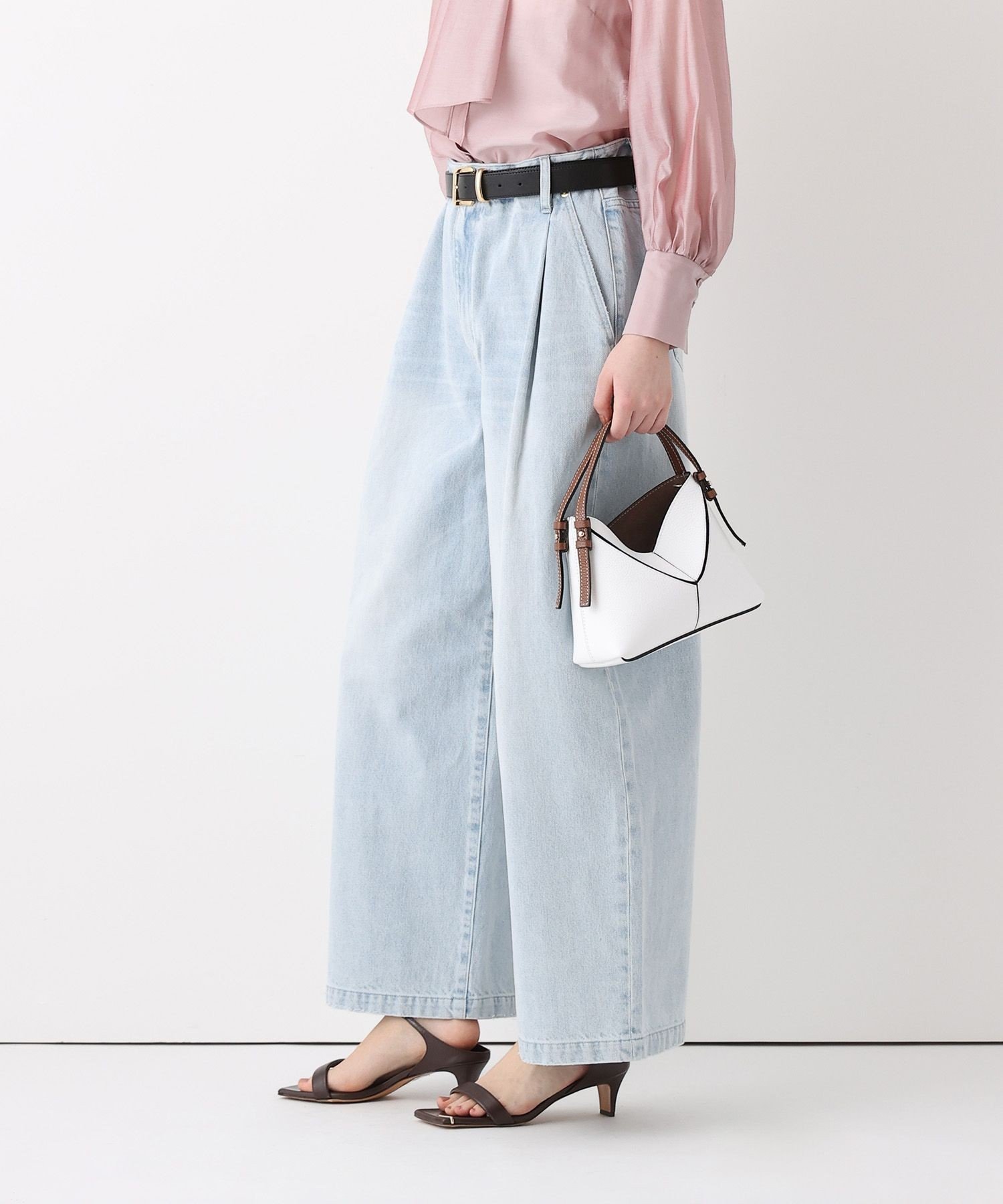 ブリーチデニムワイドレッグパンツ アルアバイル パンツ その他のパンツ