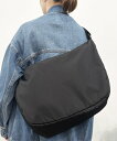 【SALE/30%OFF】Magine 【SELECT】EM:コルバドパフトート マージン バッグ ショルダーバッグ ブラック ホワイト ブルー