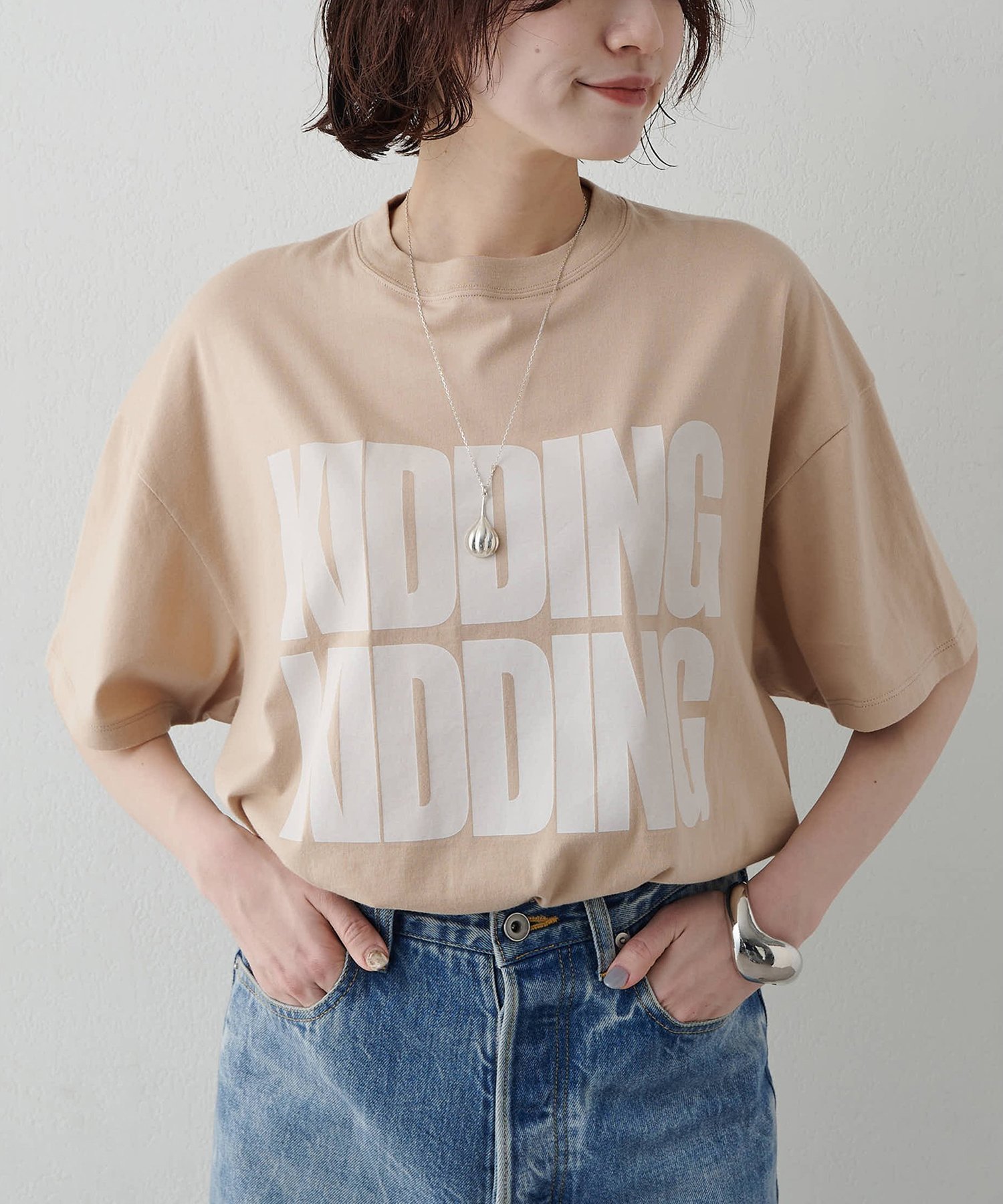 Whim Gazette KIDDINGロゴTシャツ ウィム ガゼット トップス カットソー・Tシャツ ピンク グレー ホワイト