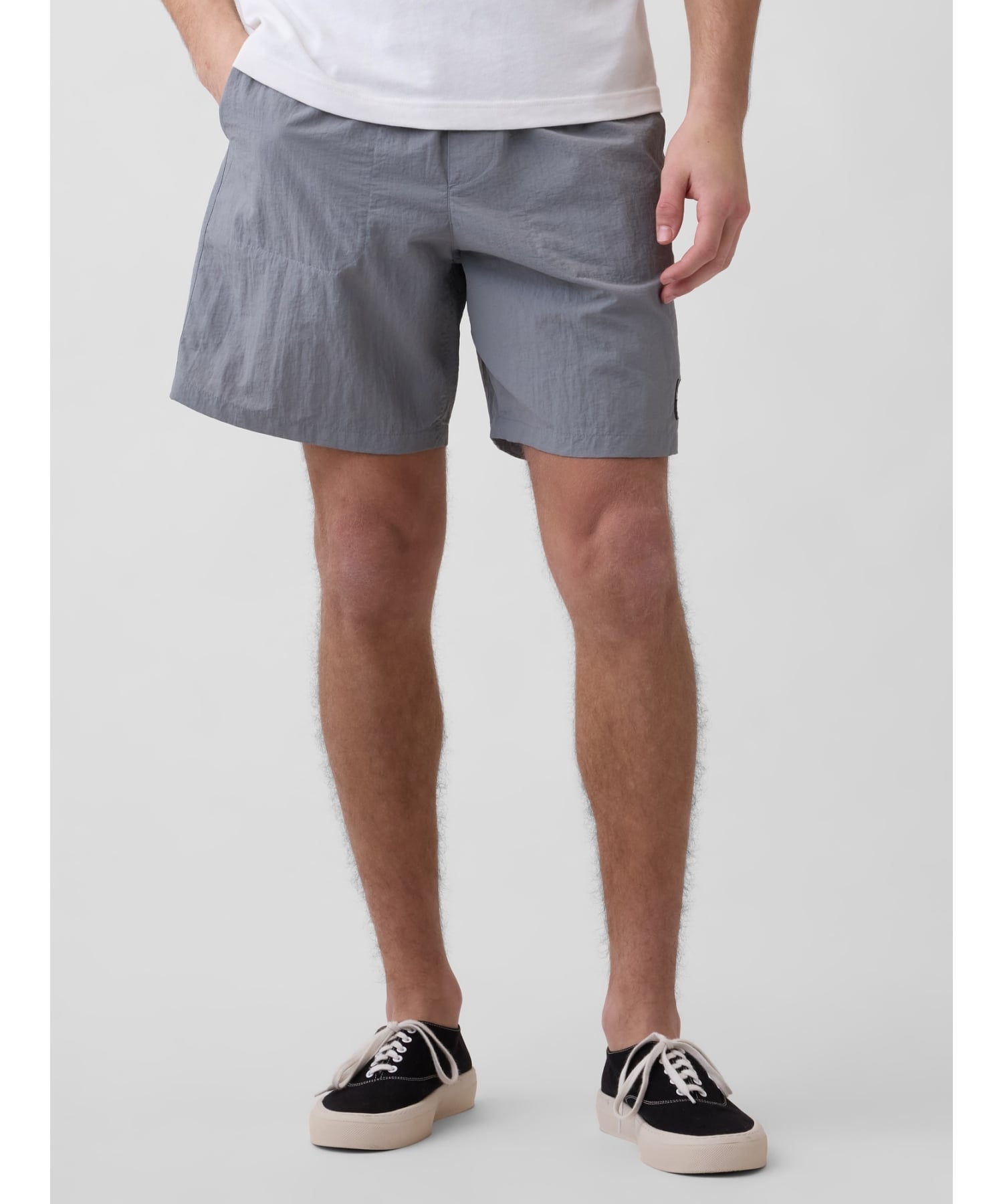 GAP (U)リサイクル100% 7インチ ナイロンショートパンツ ギャップ パンツ その他のパンツ グレー ベージュ ブラック ピンク【送料無料】
