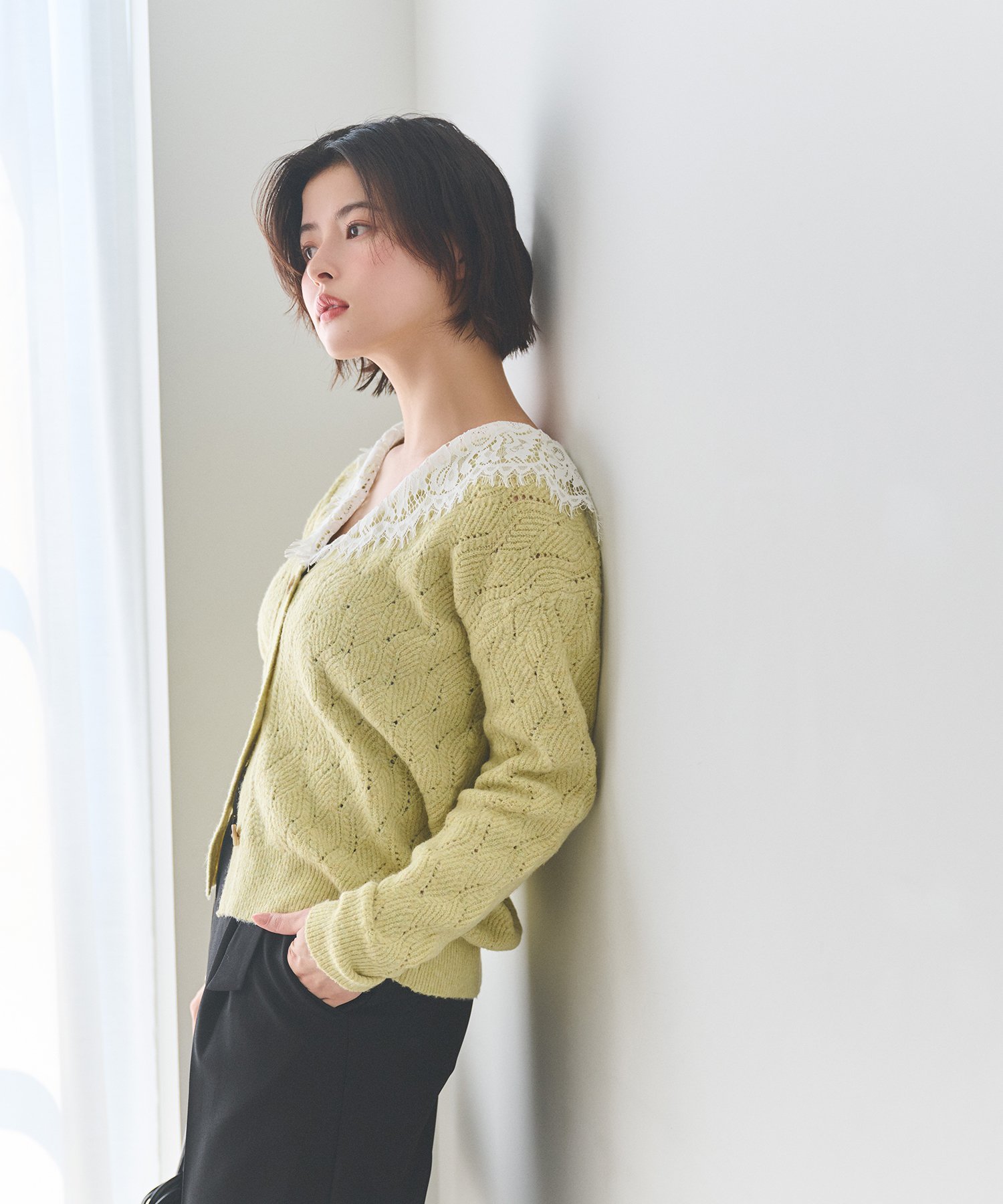 NATURAL BEAUTY BASIC ＜N.＞レースカラー付ニットカーディガン ナチュラルビューティベーシック トップス ニット イエロー ブラウン ホワイト
