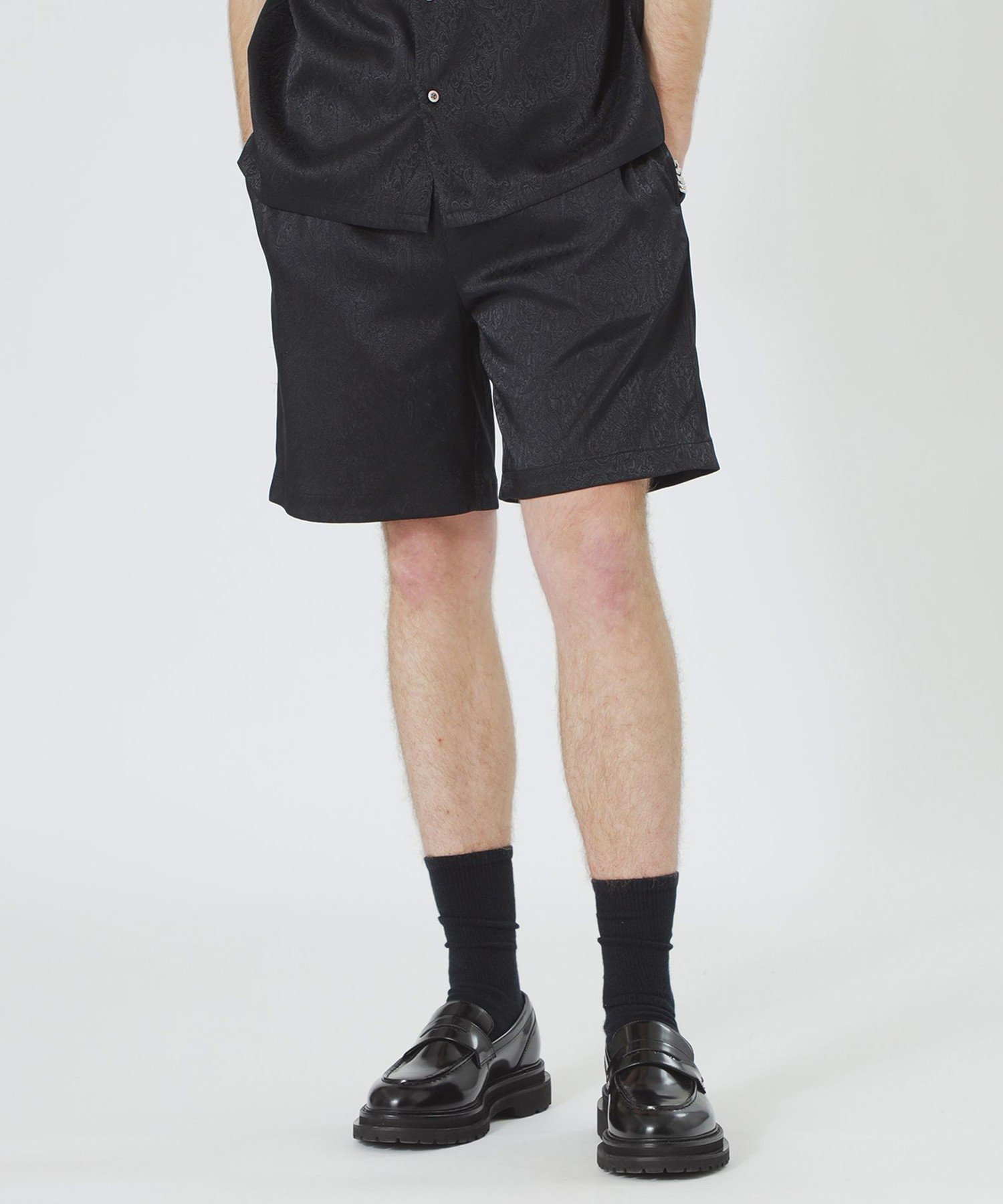 LOVELESS サテンジャカードショーツ ラブレス パンツ その他のパンツ ブラック ブルー