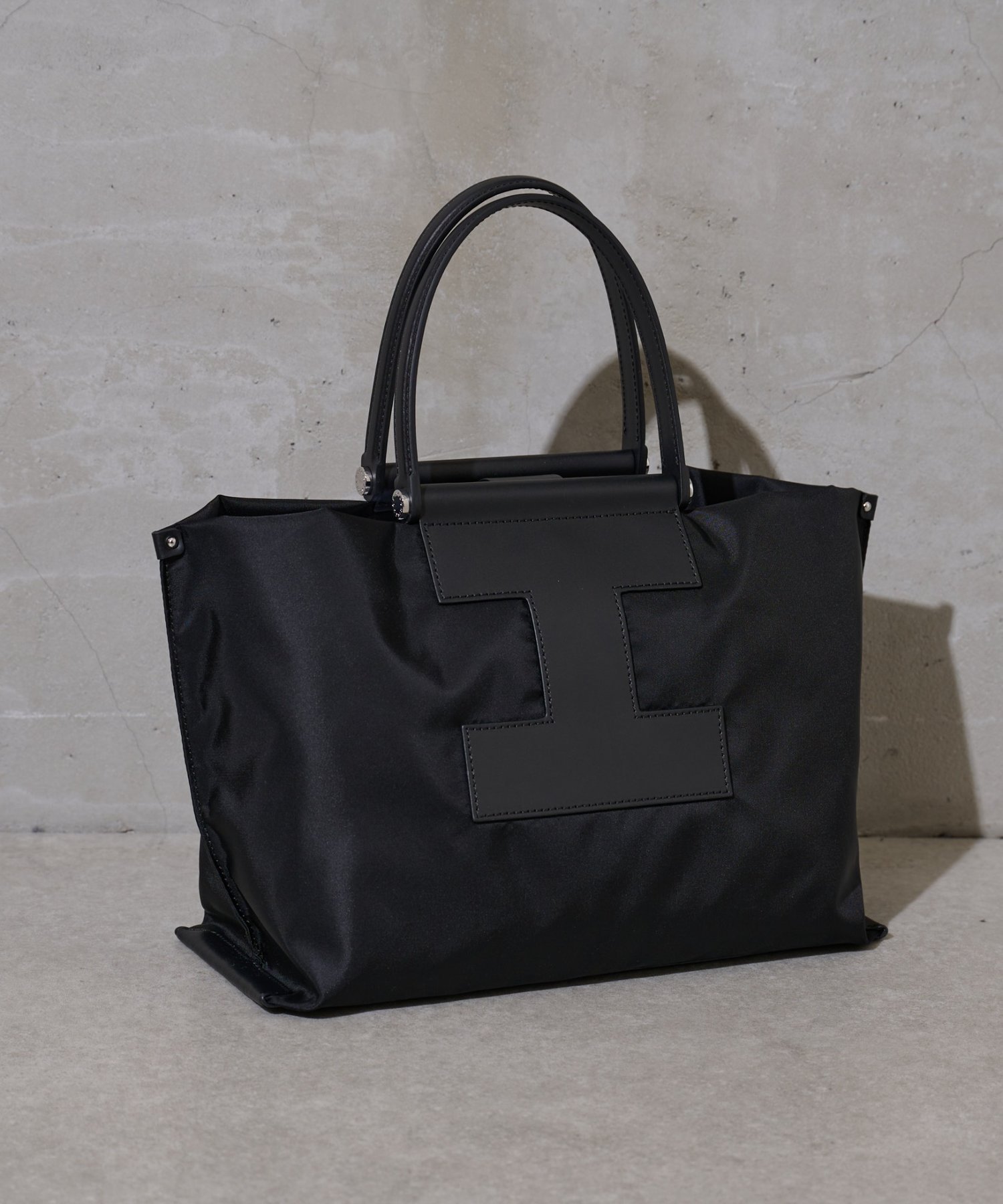 IACUCCI ソルベット M NYLON/RUGA イアクッチ バッグ トートバッグ ブラック