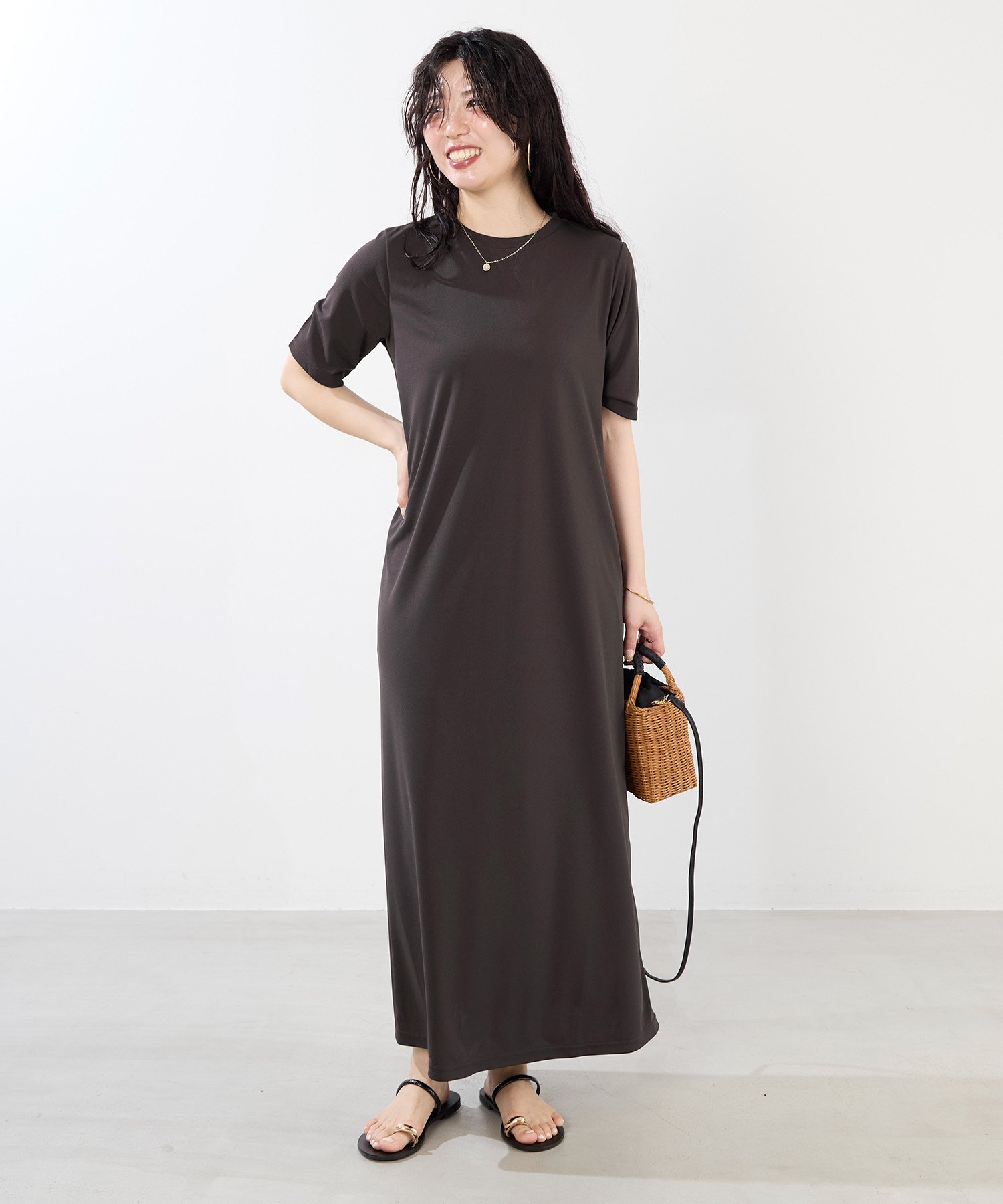 【SALE／30%OFF】MICA&DEAL クルーネックフレアワンピース マイカアンドディール ワンピース・ドレス ワンピース ブラック グレー【送料無料】のサムネイル