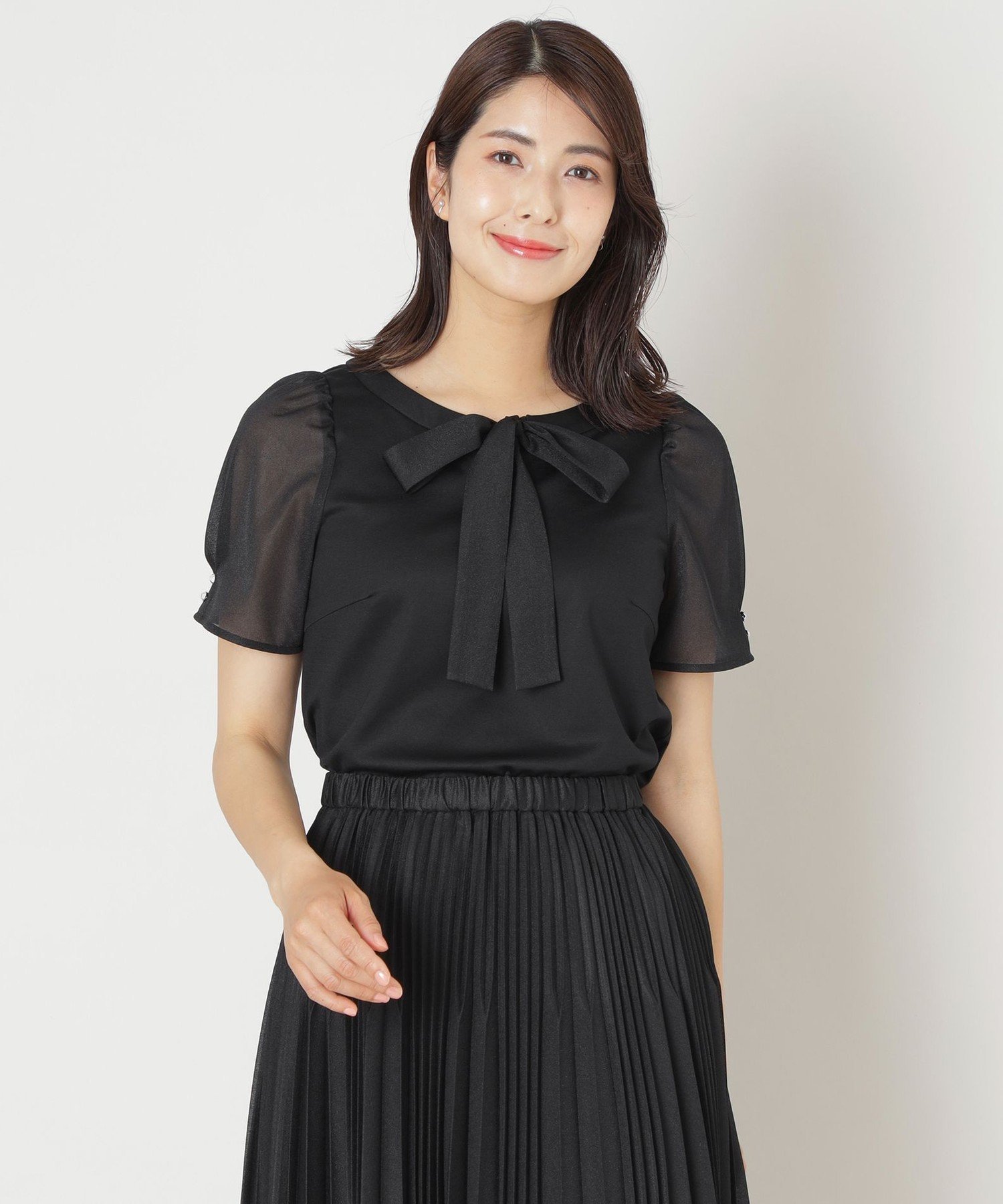 TO BE CHIC リボンネック スリーブコンビカットソー トゥー ビー シック トップス カットソー・Tシャツ ブラック ホワイト ピンク