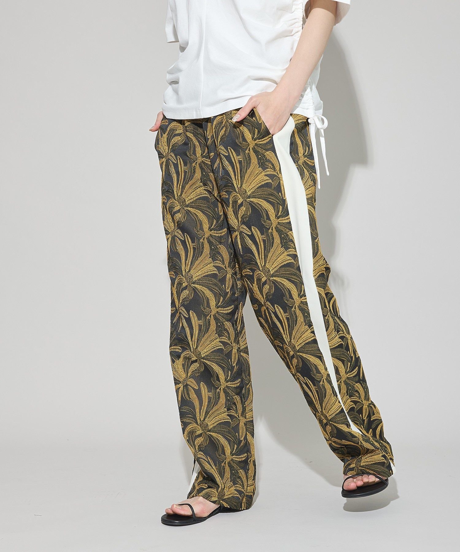【SALE／50%OFF】GARAGE OF GOOD CLOTHING フラワーサイドラインドロストパンツ ガレージ オブ グッド クロージング パンツ その他のパンツ イエロー【送料無料】