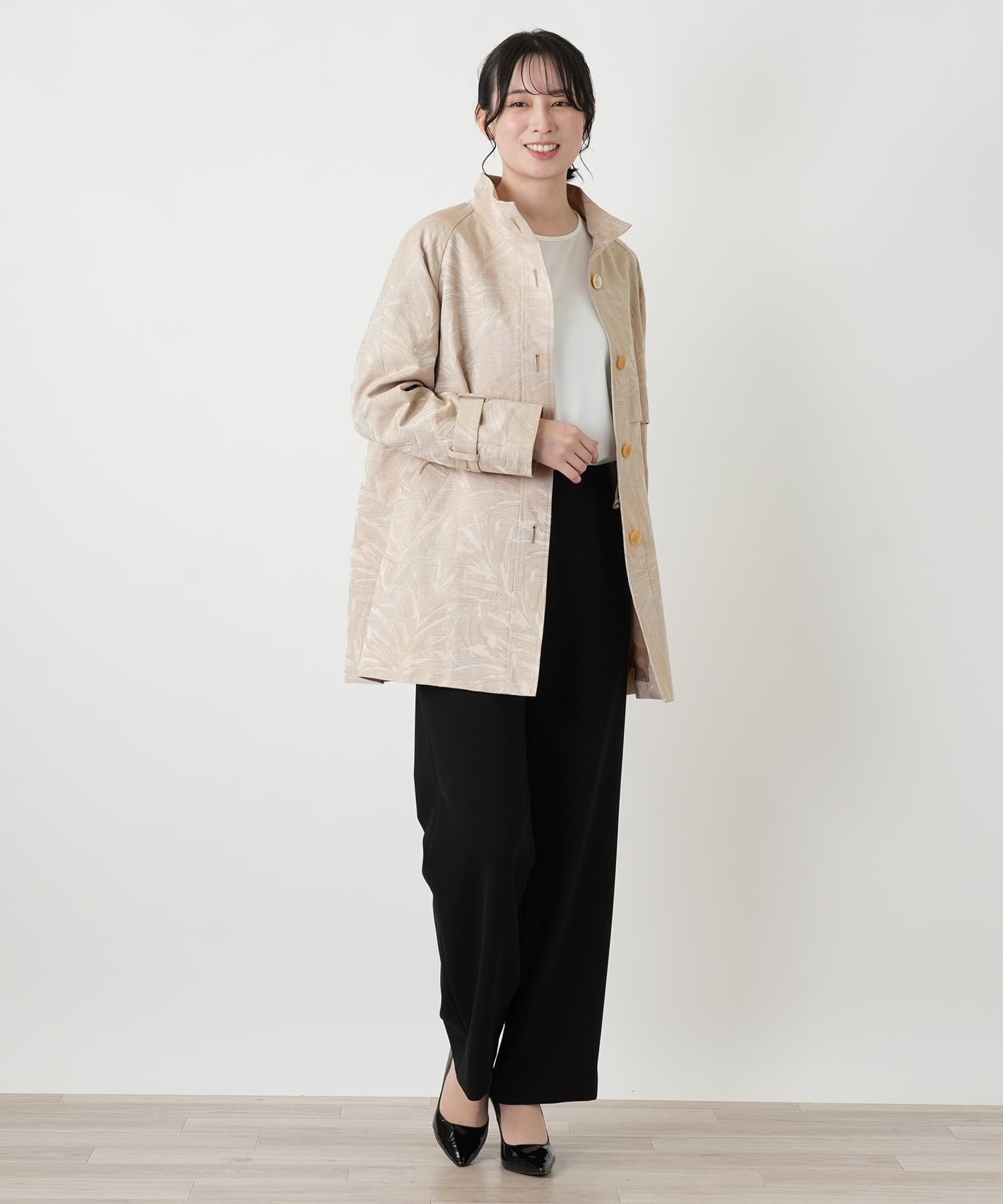 Leilian ボタニカル柄スタンドカラーコート【ROCHAS Premiere】 レリアン ジャケット・アウター ステンカラーコート ブラウン