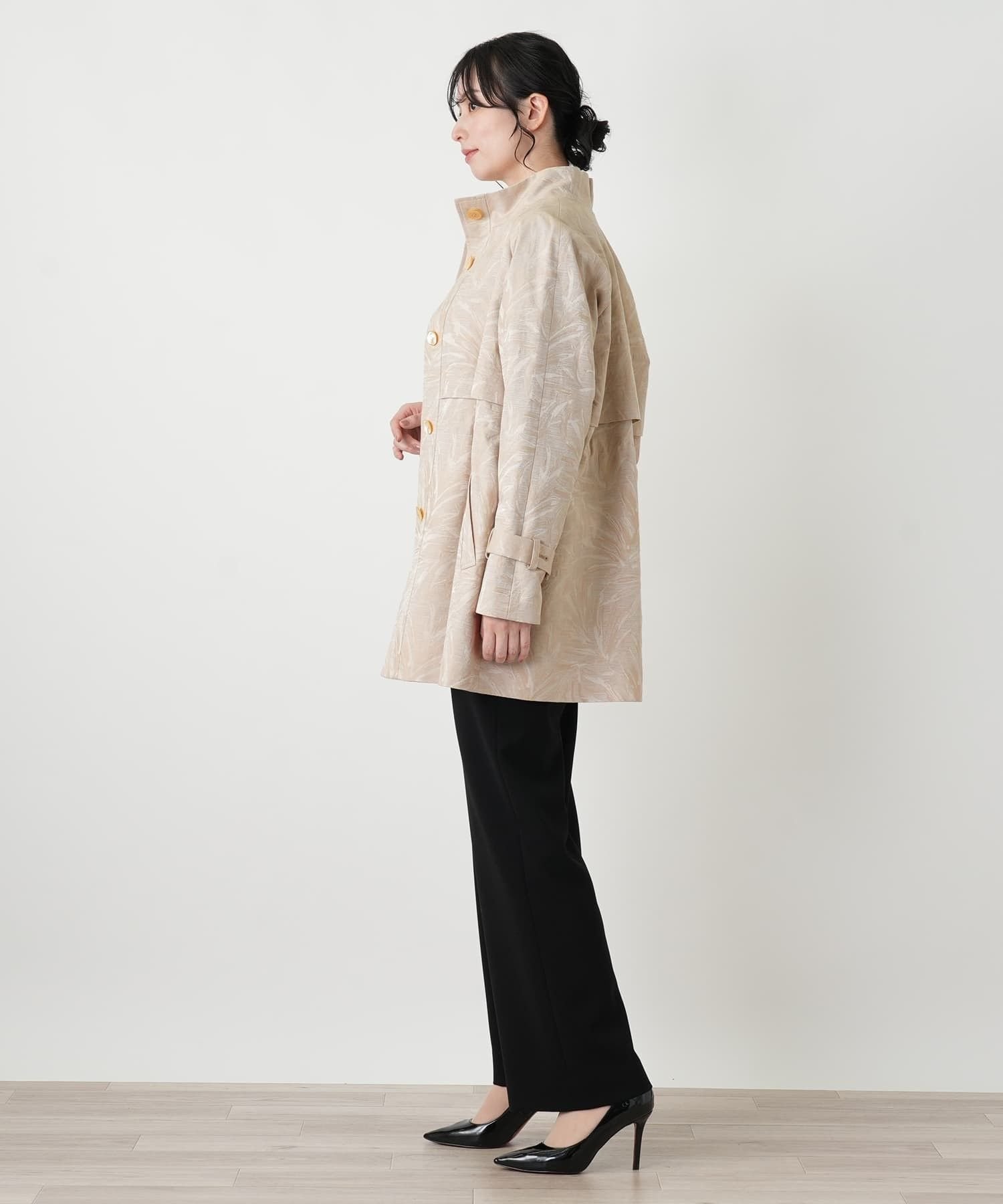 Leilian ボタニカル柄スタンドカラーコート【ROCHAS Premiere】 レリアン ジャケット・アウター ステンカラーコート ブラウン