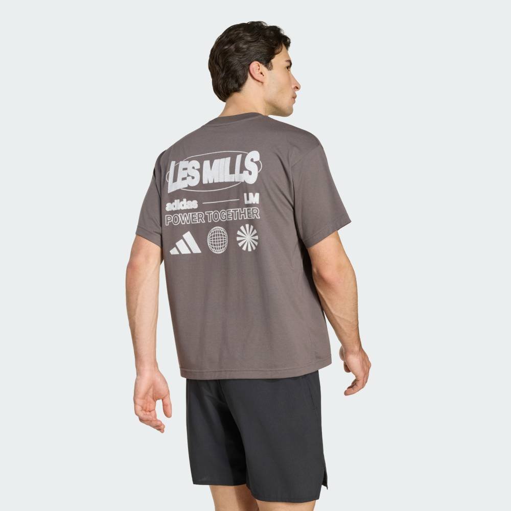 【公式】アディダス adidas 返品可 Les Mills HIIT グラフィック Tシャツ アディダス トップス カットソー・Tシャツ ブラウン