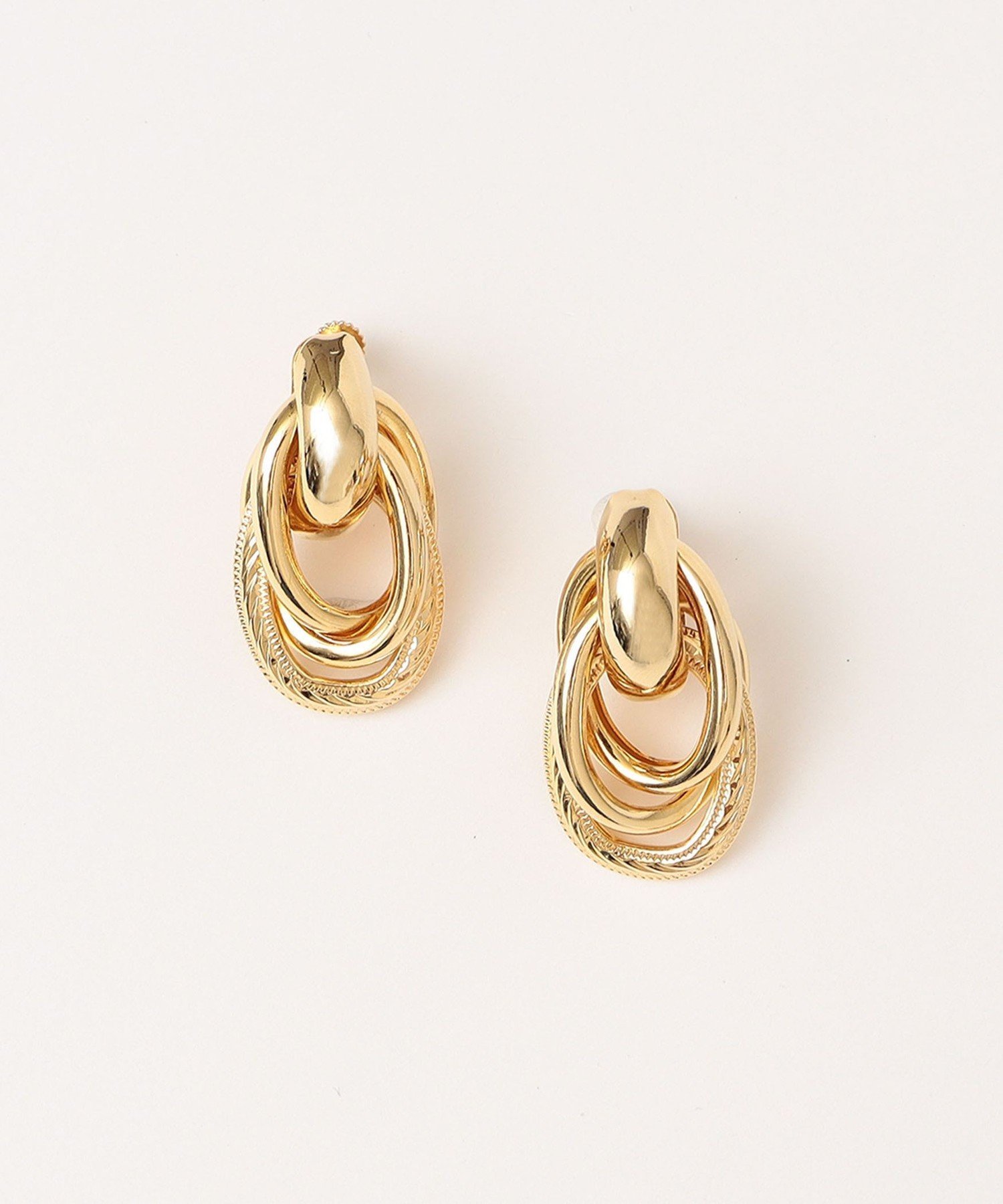 quaranciel quaranciel: エリプス フープ イヤリング シップス アクセサリー・腕時計 イヤリング・イヤーカフ ゴールド