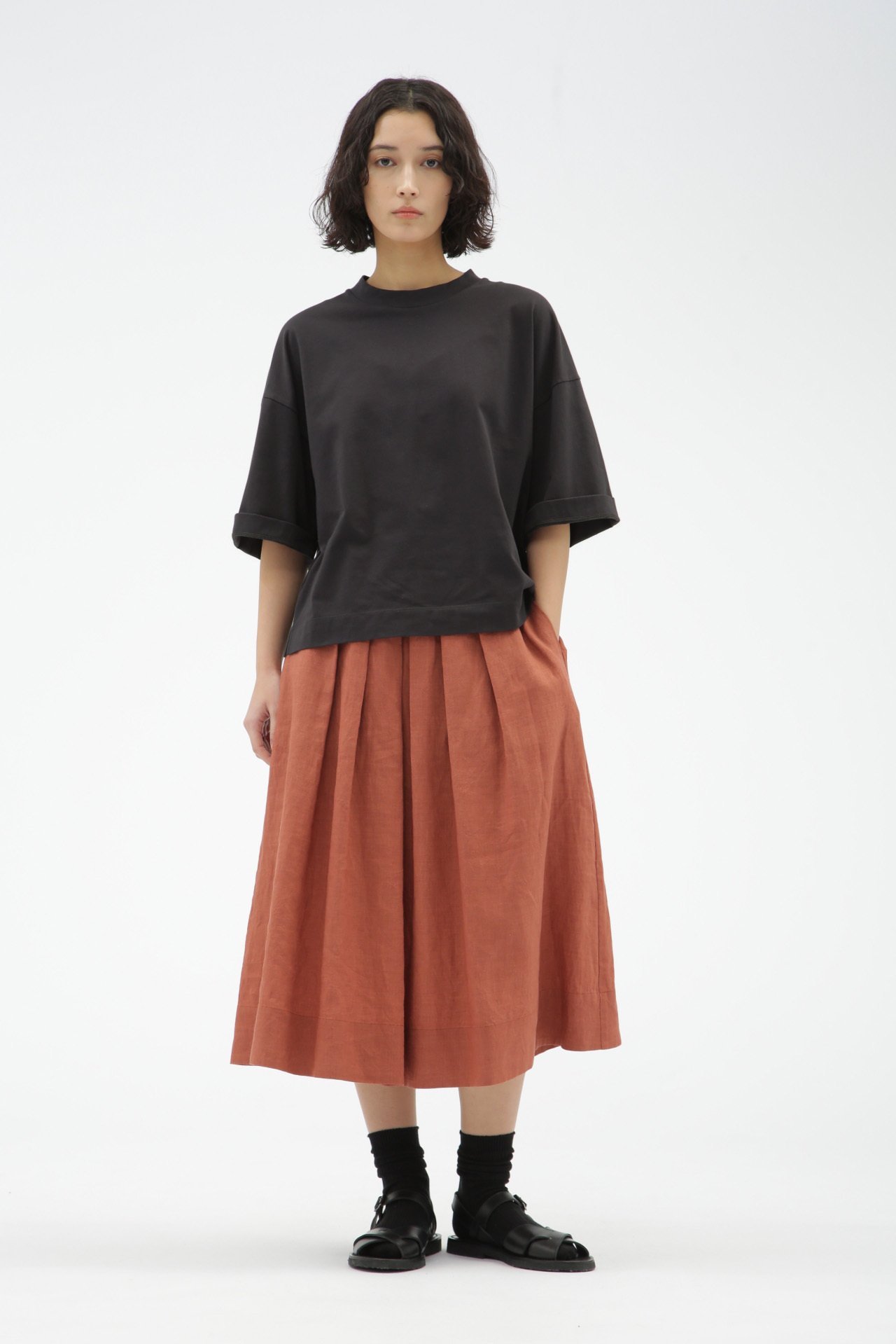 MARGARET HOWELL LIGHT LINEN マーガレット・ハウエル スカート その他のスカート ネイビー