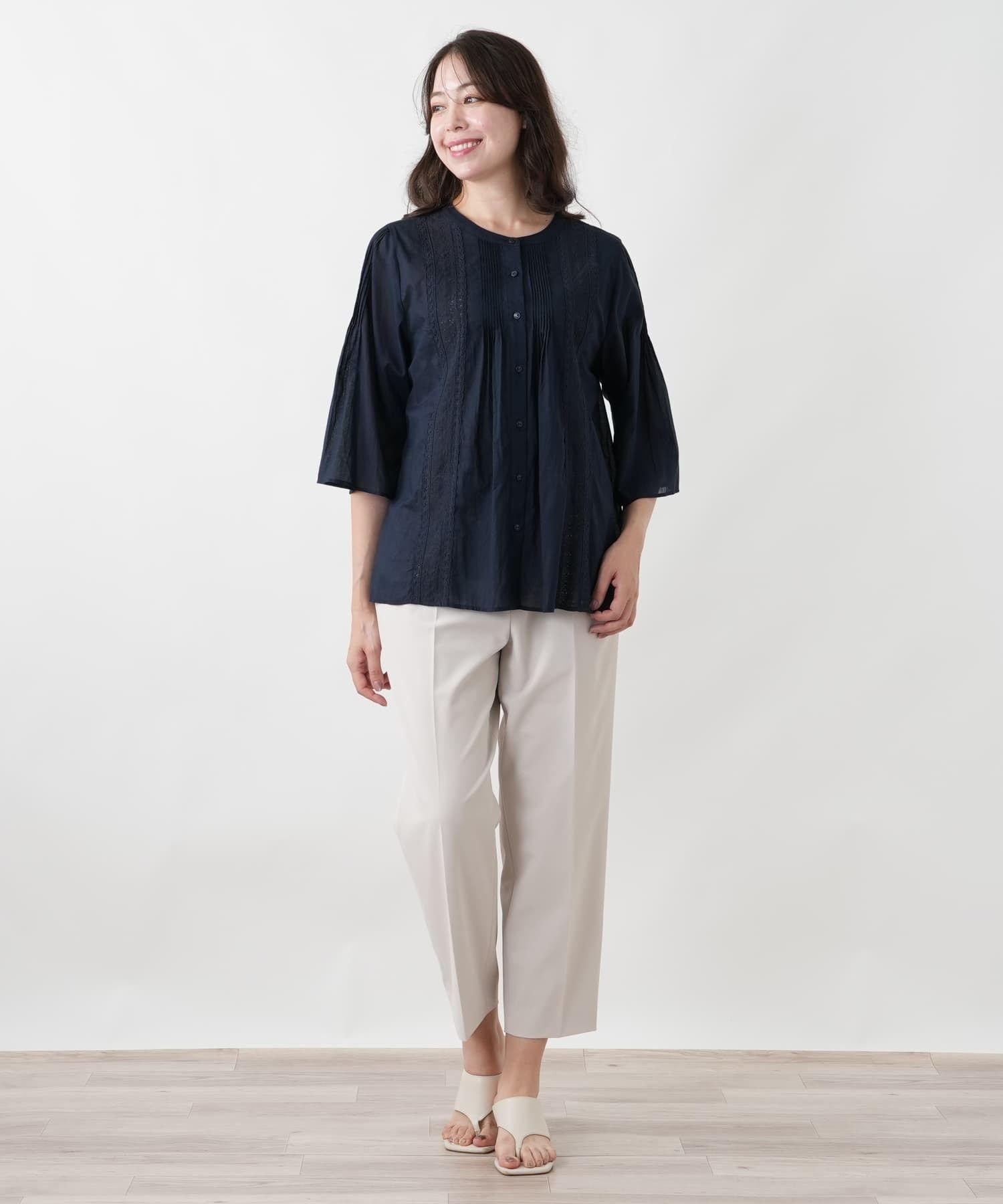 Leilian PLUS HOUSE ブラウス【Leilian WHITE LABEL】 レリアン プラスハウス トップス シャツ・ブラウス ホワイト ネイビー