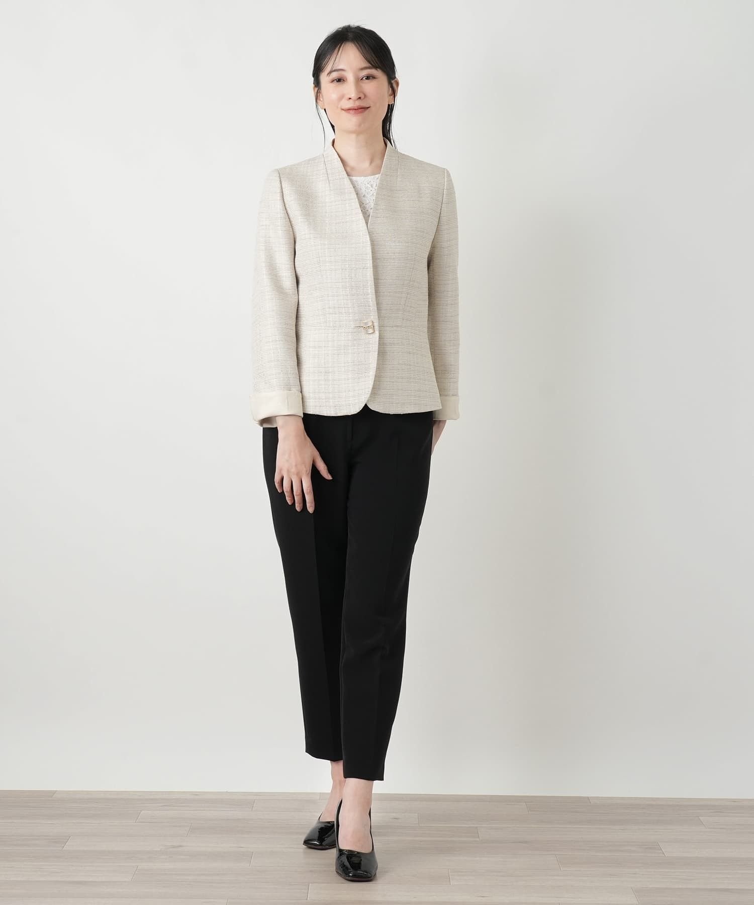 Leilian ツイードVネックジャケット【ROCHAS Premiere】 レリアン ジャケット・アウター テーラードジャケット・ブレザー ベージュ