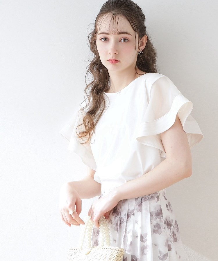 【SALE／27%OFF】Couture Brooch 【接触冷感/UVケア/マシンウォッシャブル】袖シアーフレアデザイントップス クチュールブローチ トップス カットソー・Tシャツ ホワイト グレー ブラック ピンクのサムネイル