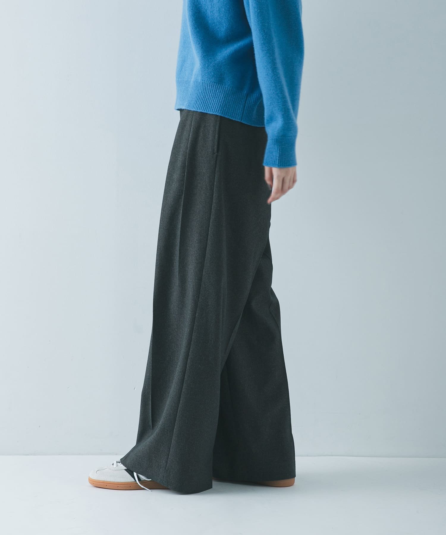 【SALE／40%OFF】URBAN RESEARCH 『3サイズ展開』 ウールライクツータックワイドパンツ アーバンリサーチ パンツ その他のパンツ ホワイト グレー【送料無料】