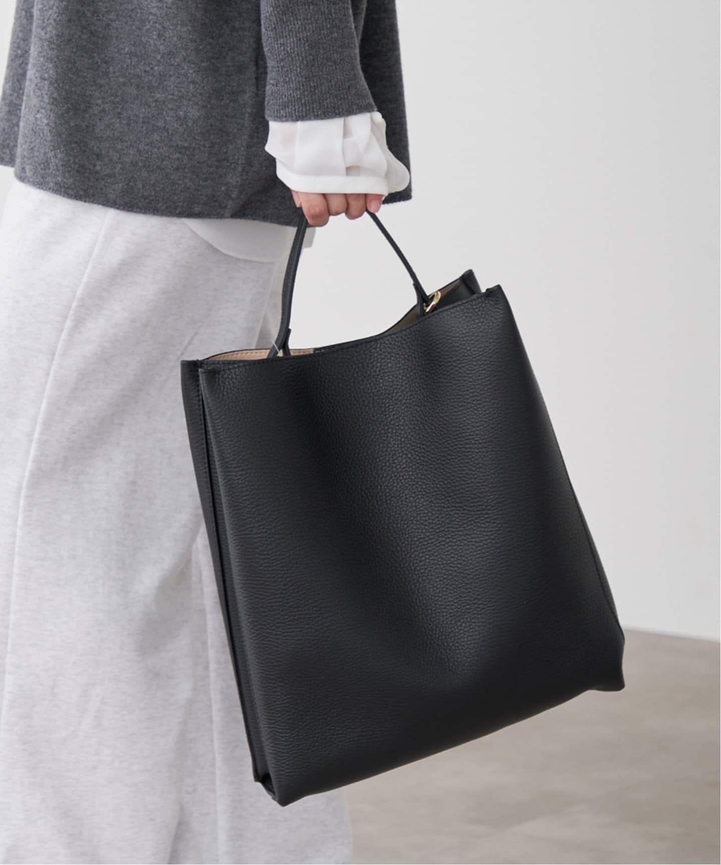 IENA LORISTELLA/ロリステッラ タテナガ レザーバッグ 2857 イエナ バッグ トートバッグ ブラック グレー【送料無料】のサムネイル