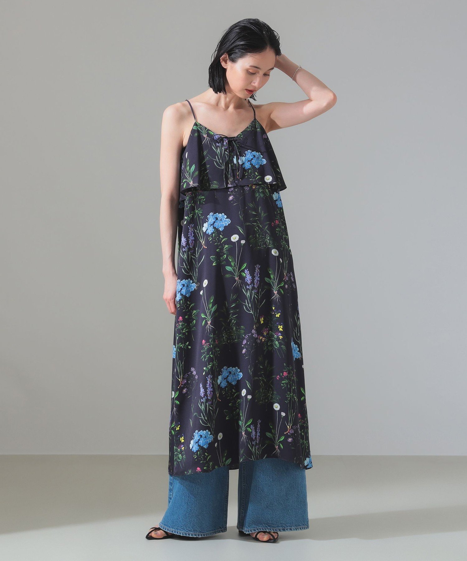 Demi-Luxe BEAMS TICCA / 別注 フラワー プリント キャミワンピース デミルクス ビームス ワンピース・ドレス その他のワンピース・ドレス ネイビー【送料無料】のサムネイル