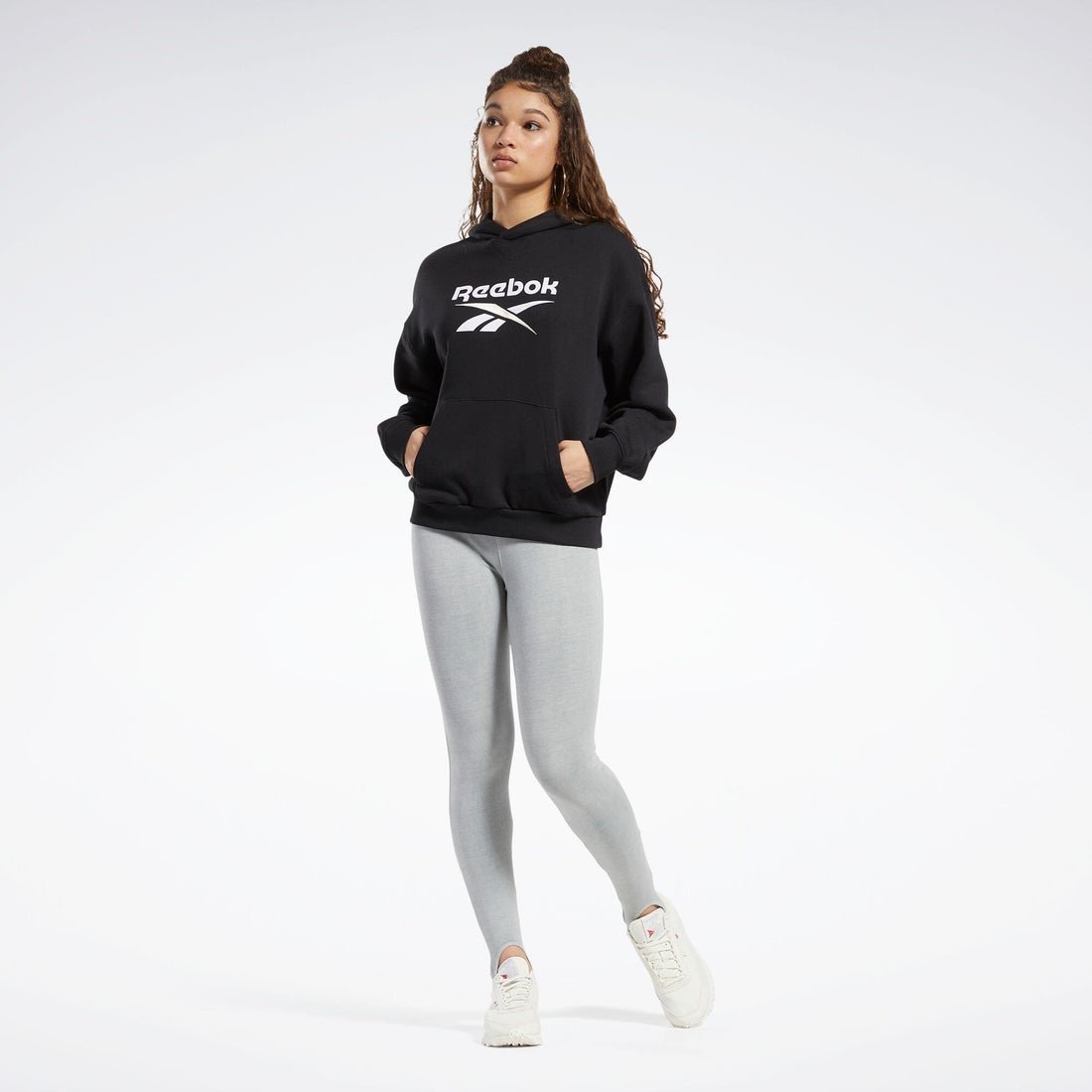 【SALE／60%OFF】Reebok ビッグ ロゴ フーディー / CL AE BIG LOGO FT HOODIE リーボック トップス パーカー・フーディー ブラック