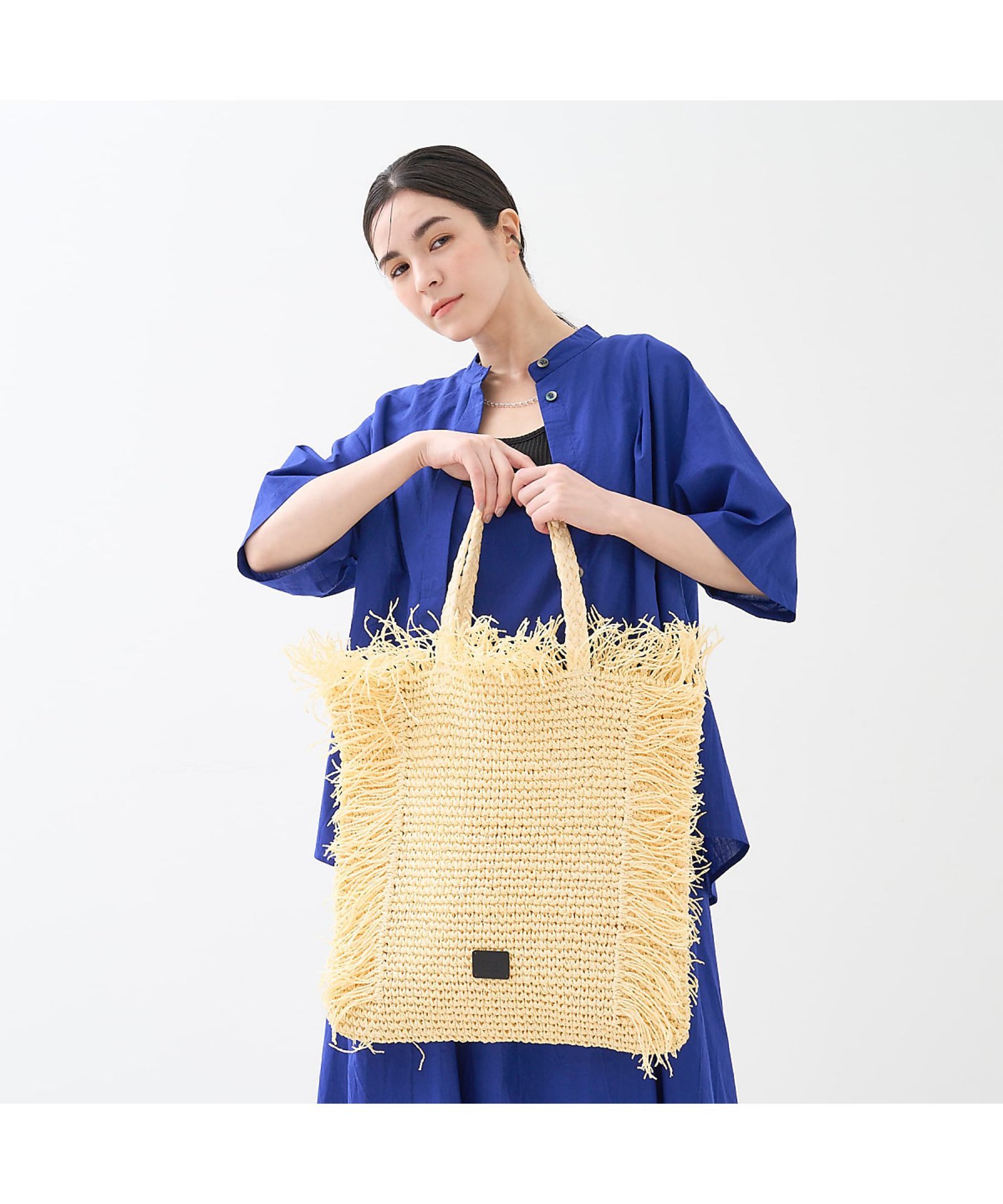 【SALE／20%OFF】collex 【Swaraj /スワラージ】手編み ラフィア フリンジ トートバッグ コレックス バッグ トートバッグ ホワイト ブラック【送料無料】