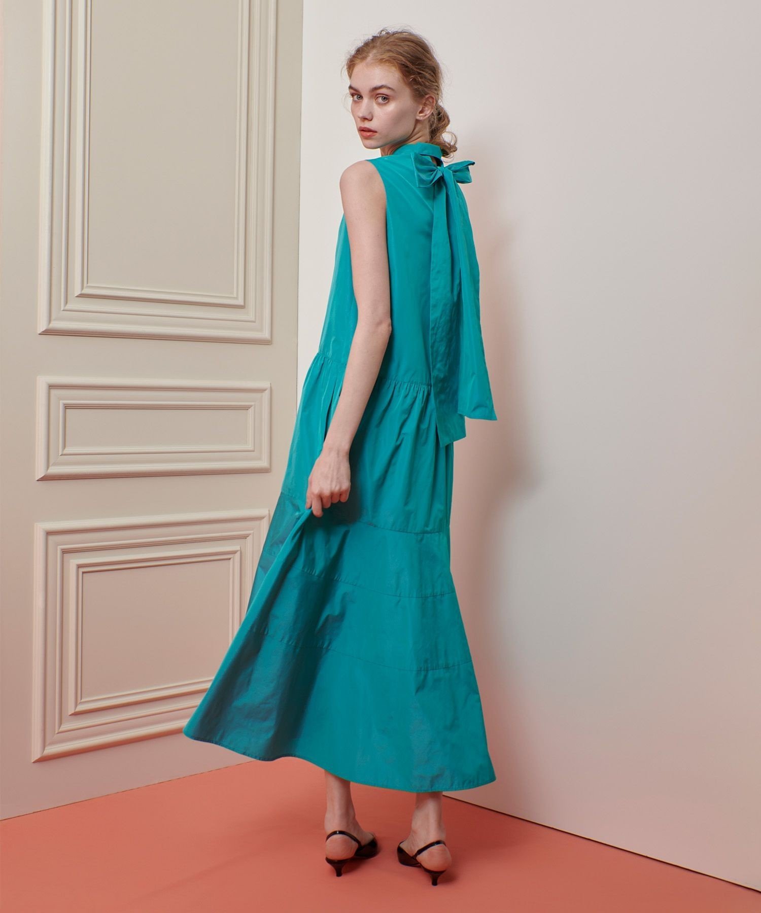 あちゃちゅむ　タフタワンピース黒 ADAM ET ROPE'｜【サステナブル】タフタコンビワンピース