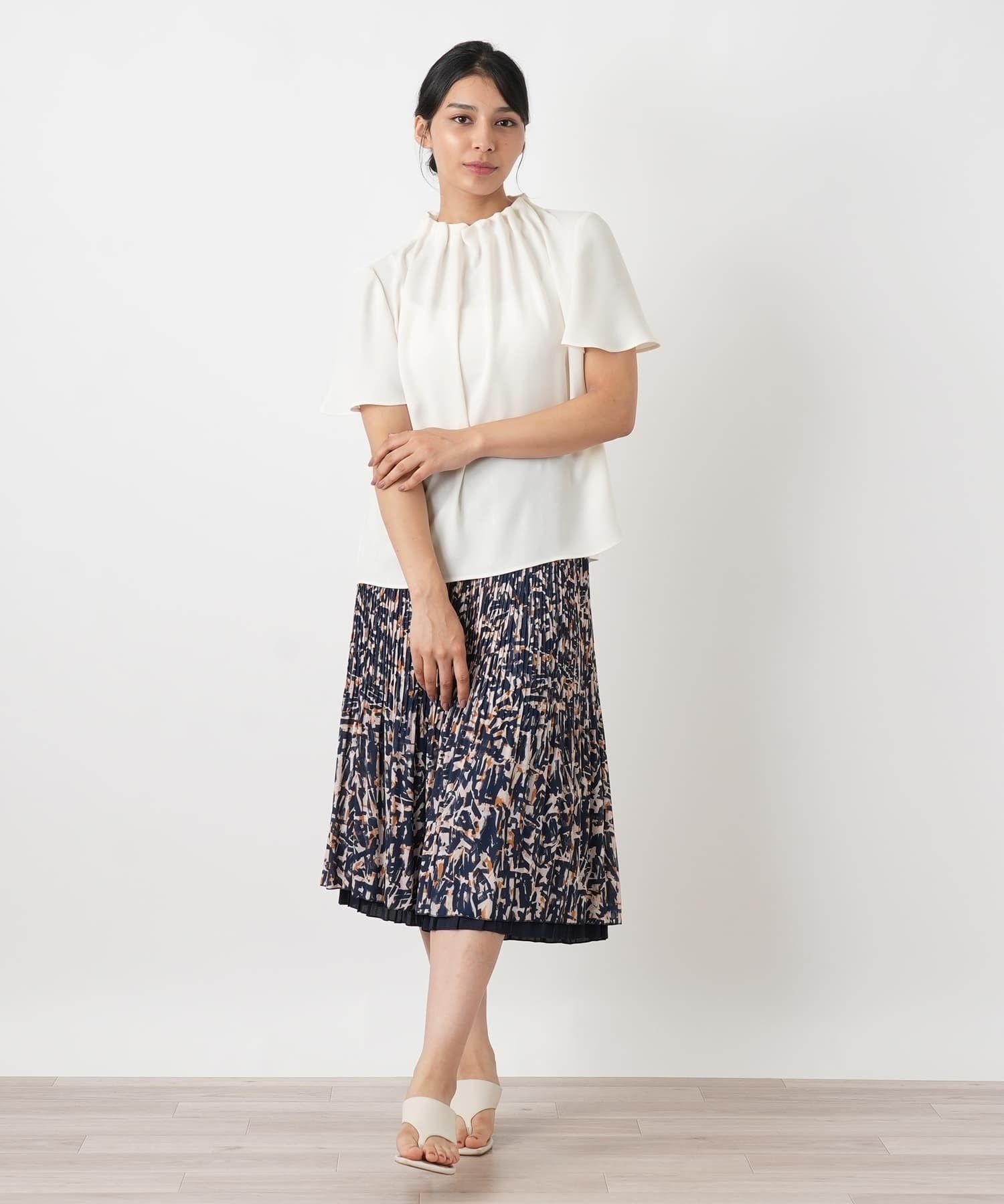 Leilian PLUS HOUSE ブラウス【Leilian WHITE LABEL】 レリアン プラスハウス トップス シャツ・ブラウス ホワイト ブルー