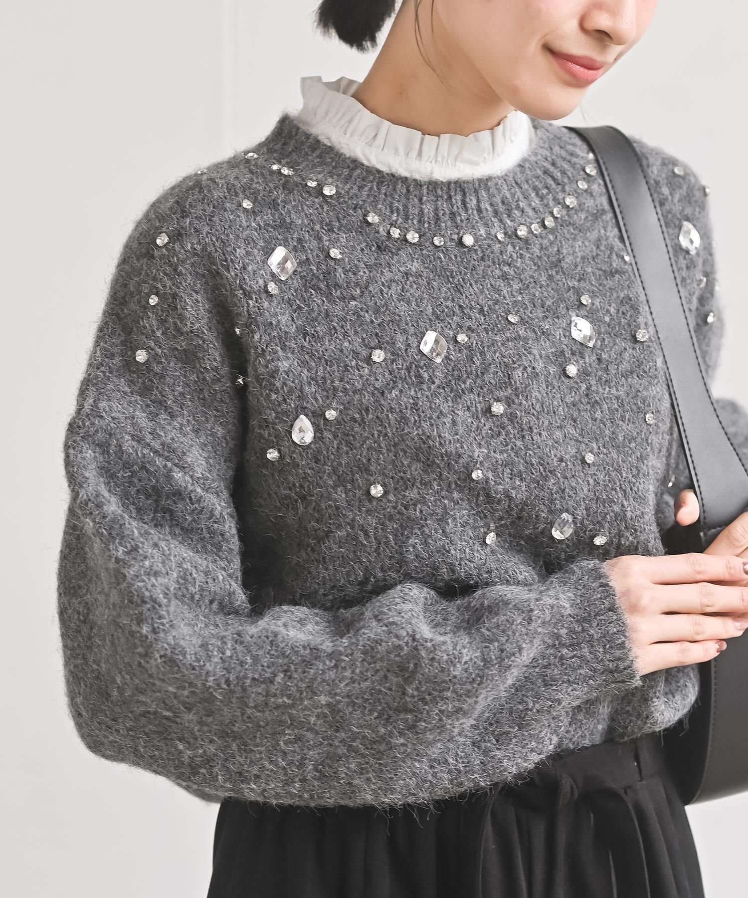 rps ビジュー付きニットプルオーバー アールピーエス トップス ニット グレー ブラックのサムネイル