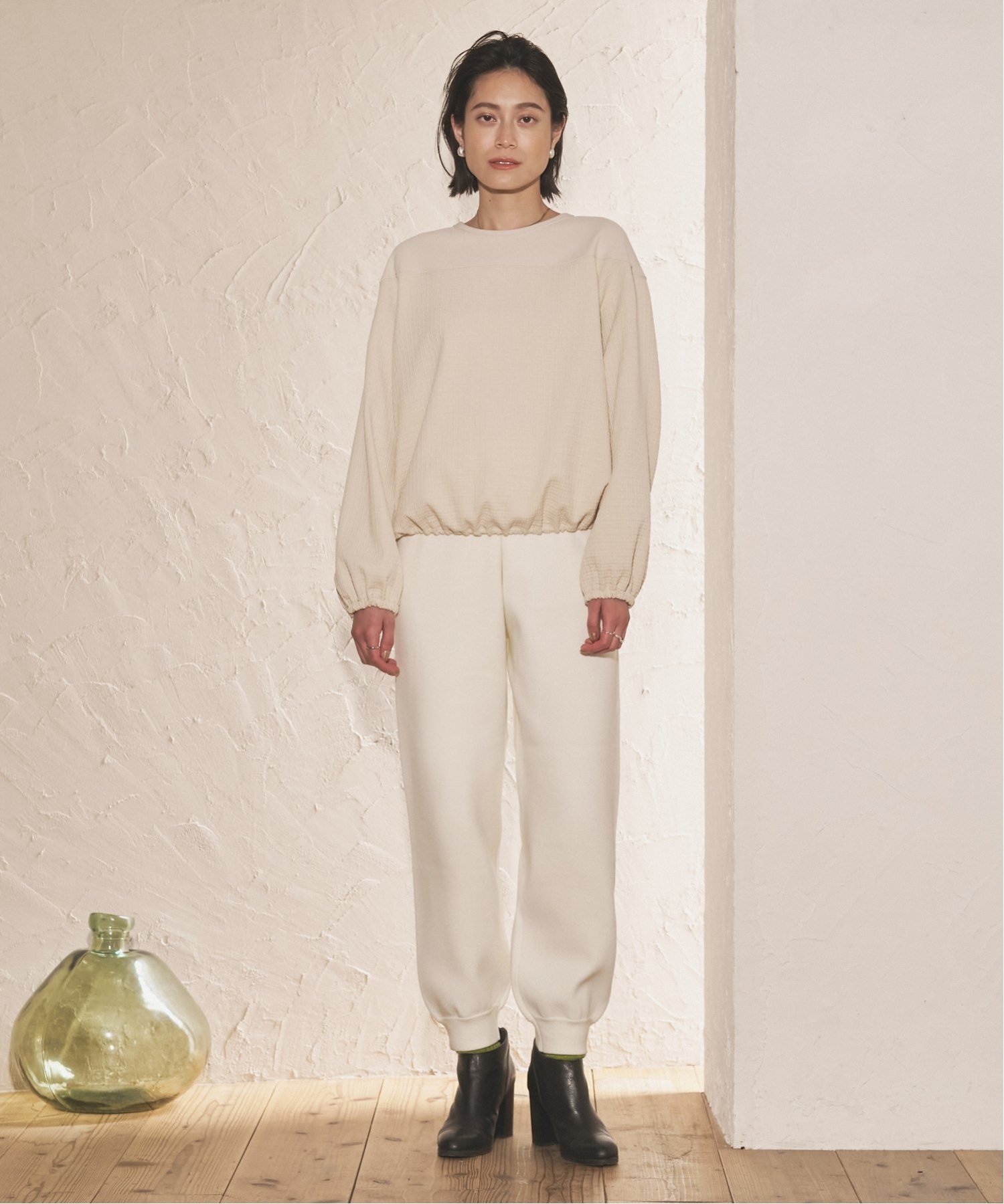 Audrey and John Wad スムースニットジョガーパンツ -洗濯機洗い可- オードリーアンドジョンワッド パンツ その他のパンツ ホワイト グリーン ブラック【送料無料】のサムネイル