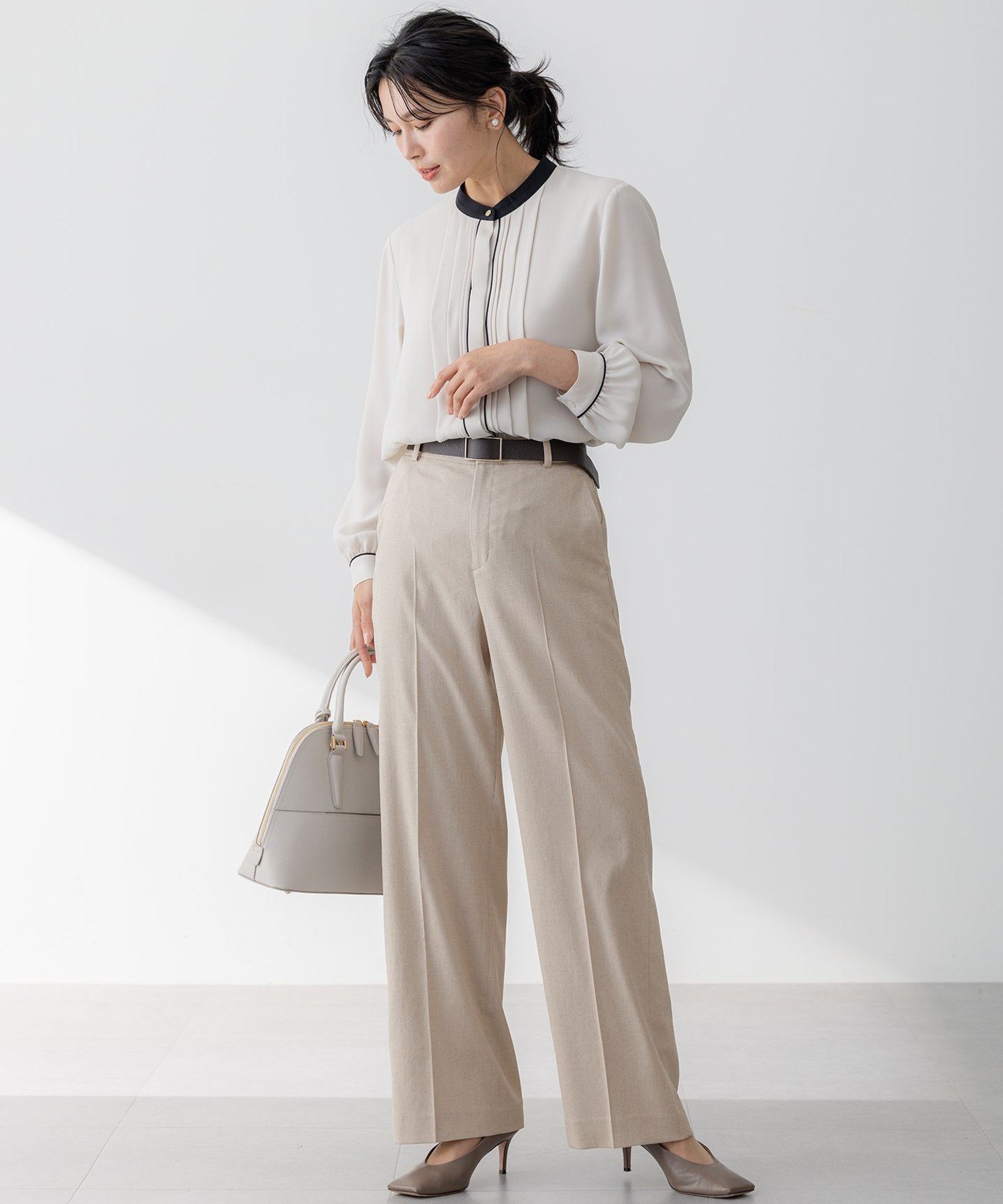 23区 S 【セットアップ対応/防シワ性/洗える】アイアスマットストレッチ セミワイド パンツ ニジュウサンク パンツ その他のパンツ ベージュ ネイビー